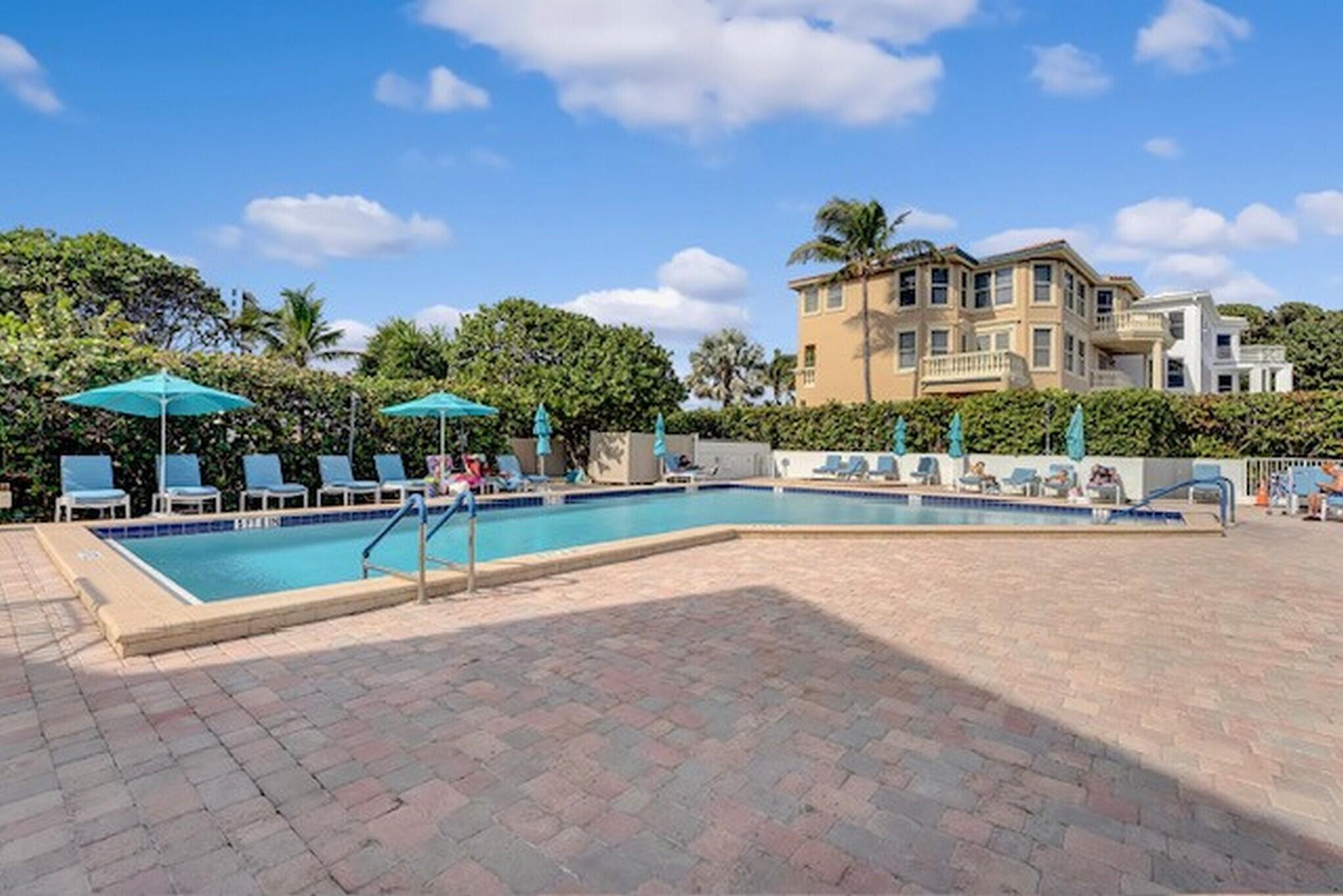 BRAEMAR ISLE CONDO - Residential