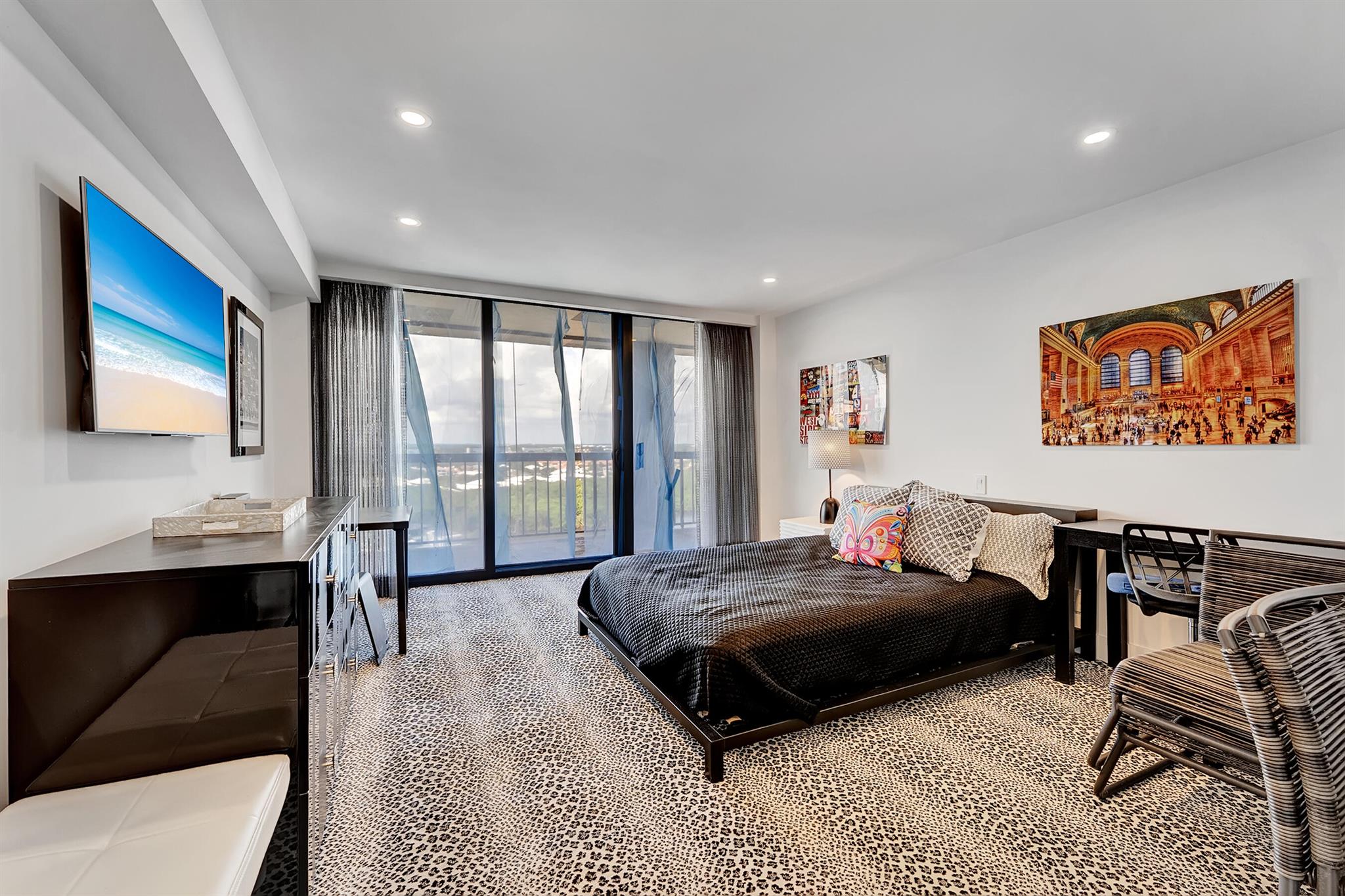 BRAEMAR ISLE CONDO - Residential