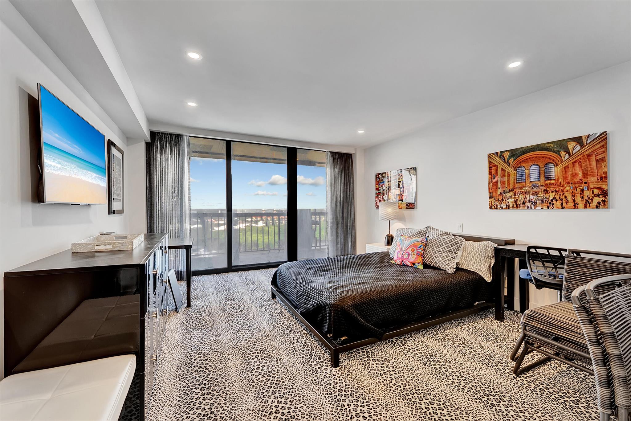 BRAEMAR ISLE CONDO - Residential