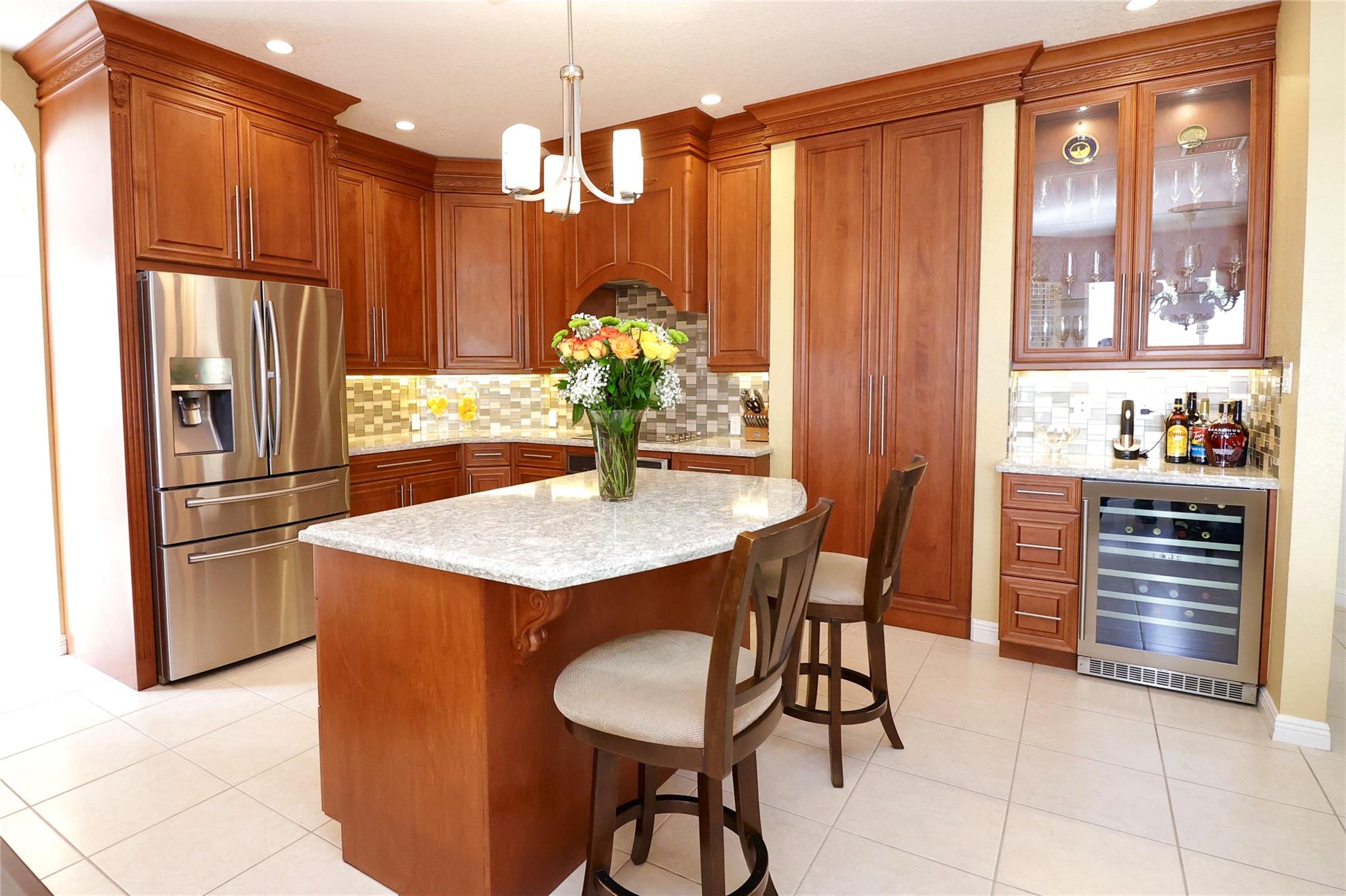 Riviera Isles I 167-28 B - Residential