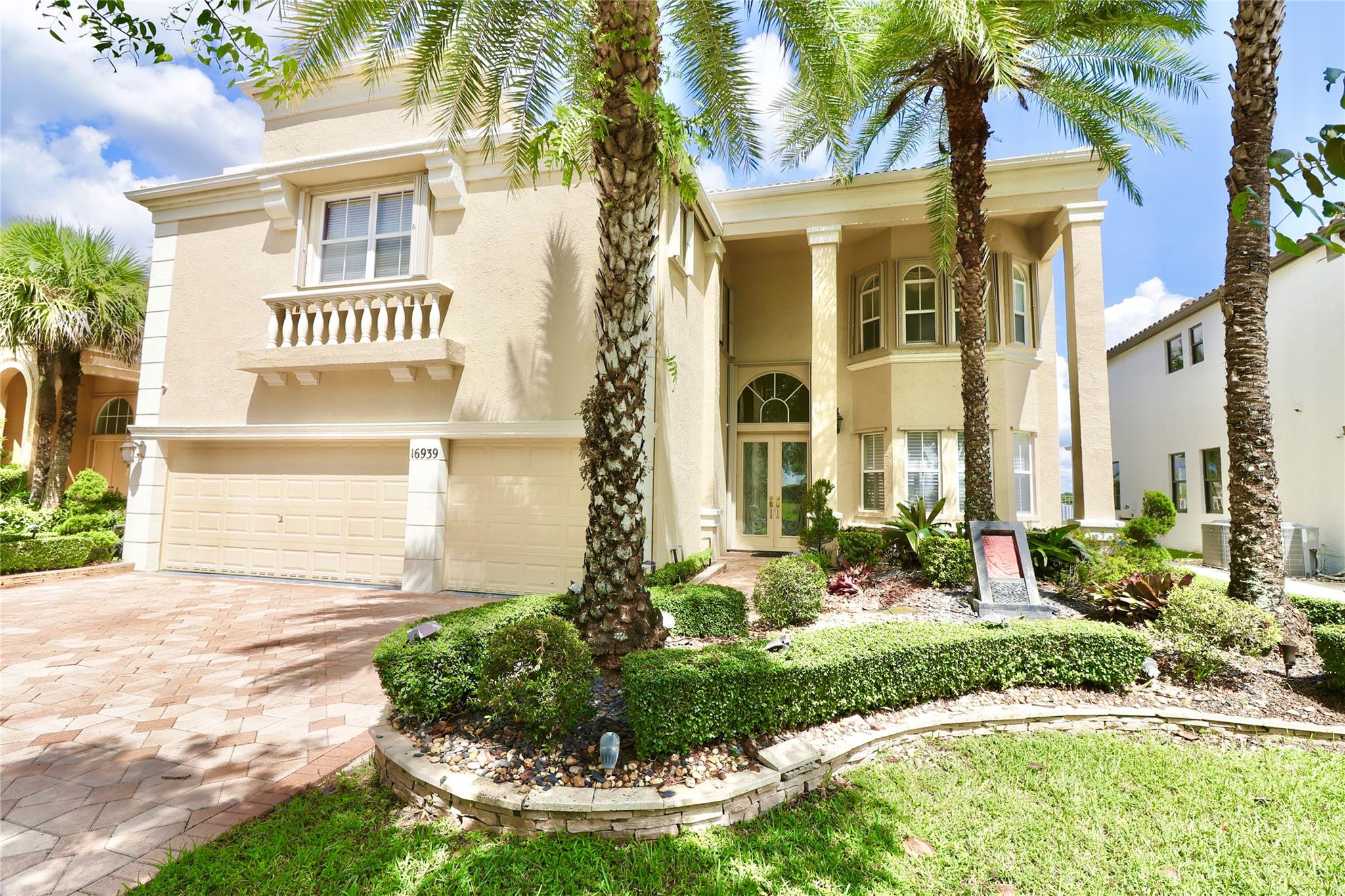 Riviera Isles I 167-28 B - Residential