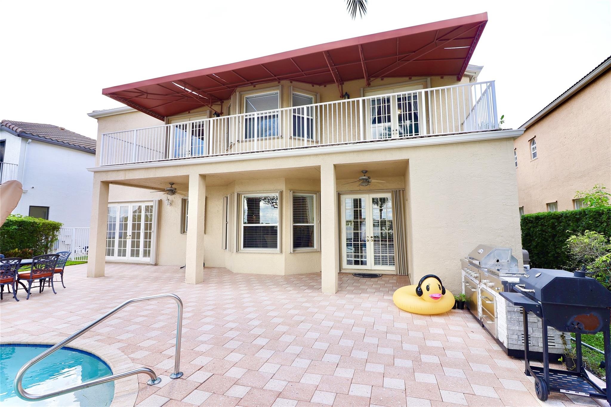 Riviera Isles I 167-28 B - Residential