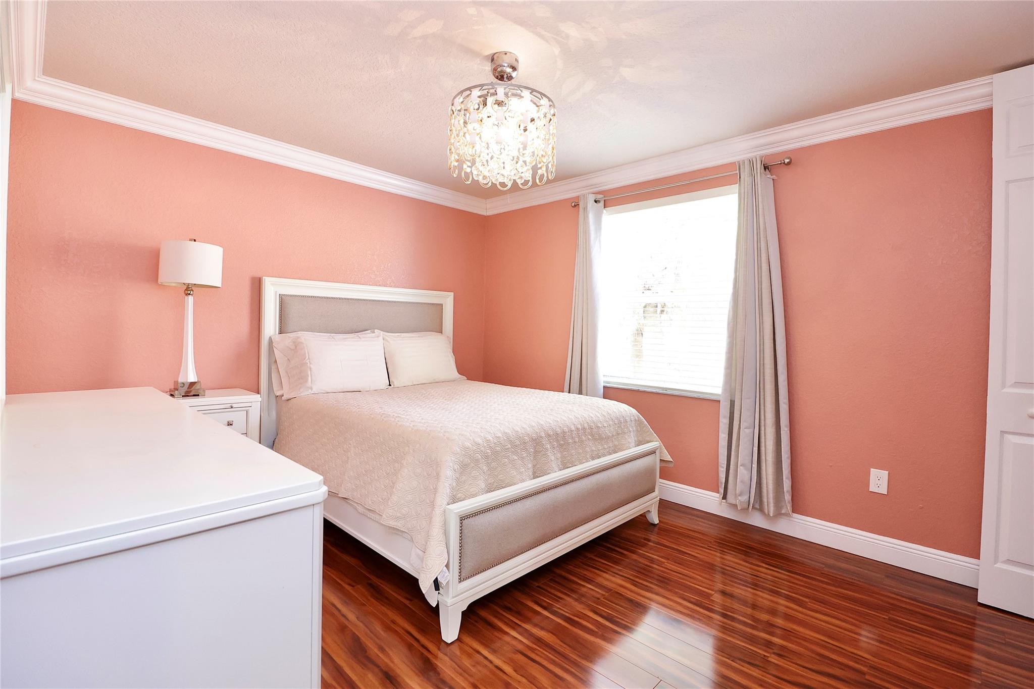 Riviera Isles I 167-28 B - Residential