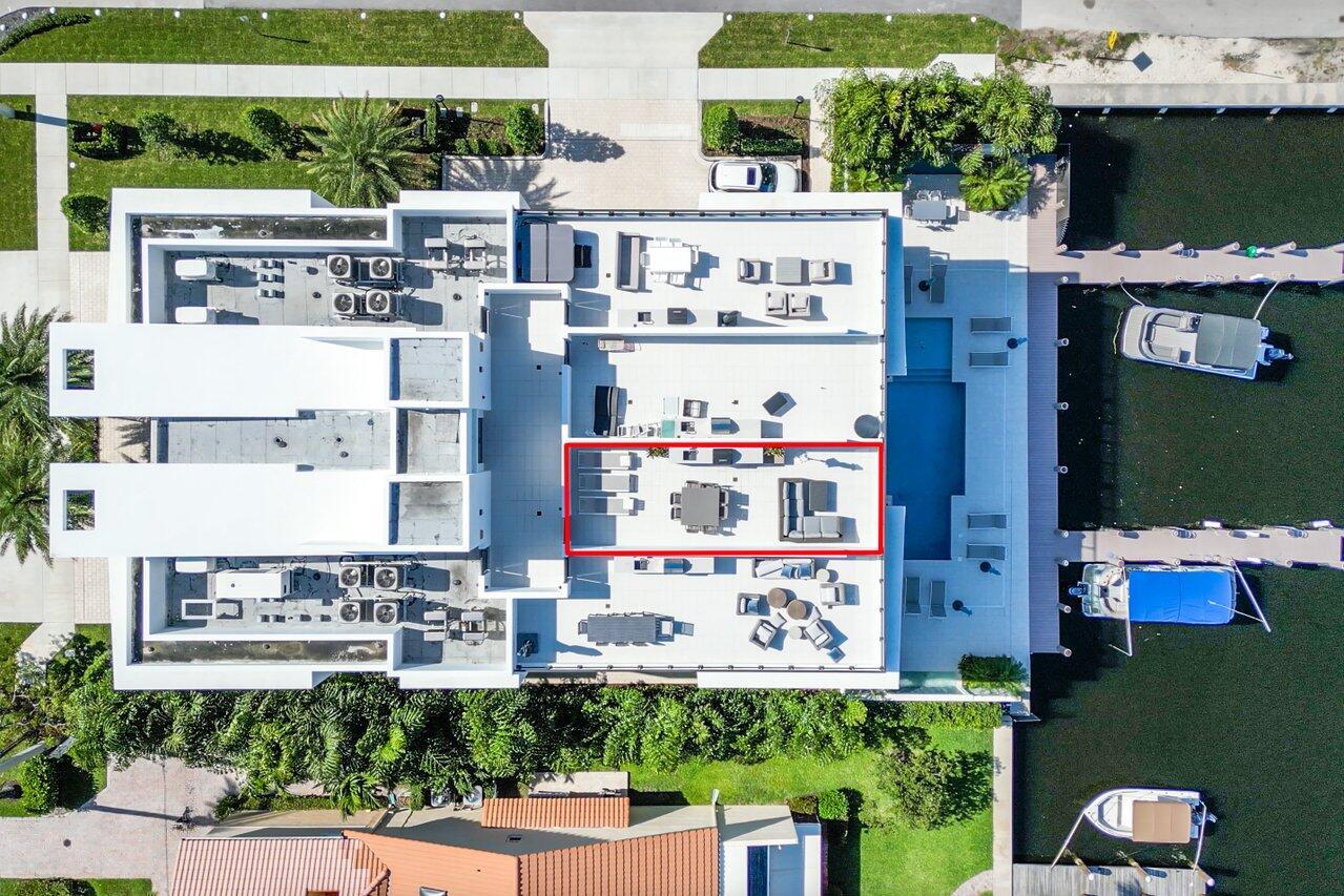 COVE 4 CONDO - Residential