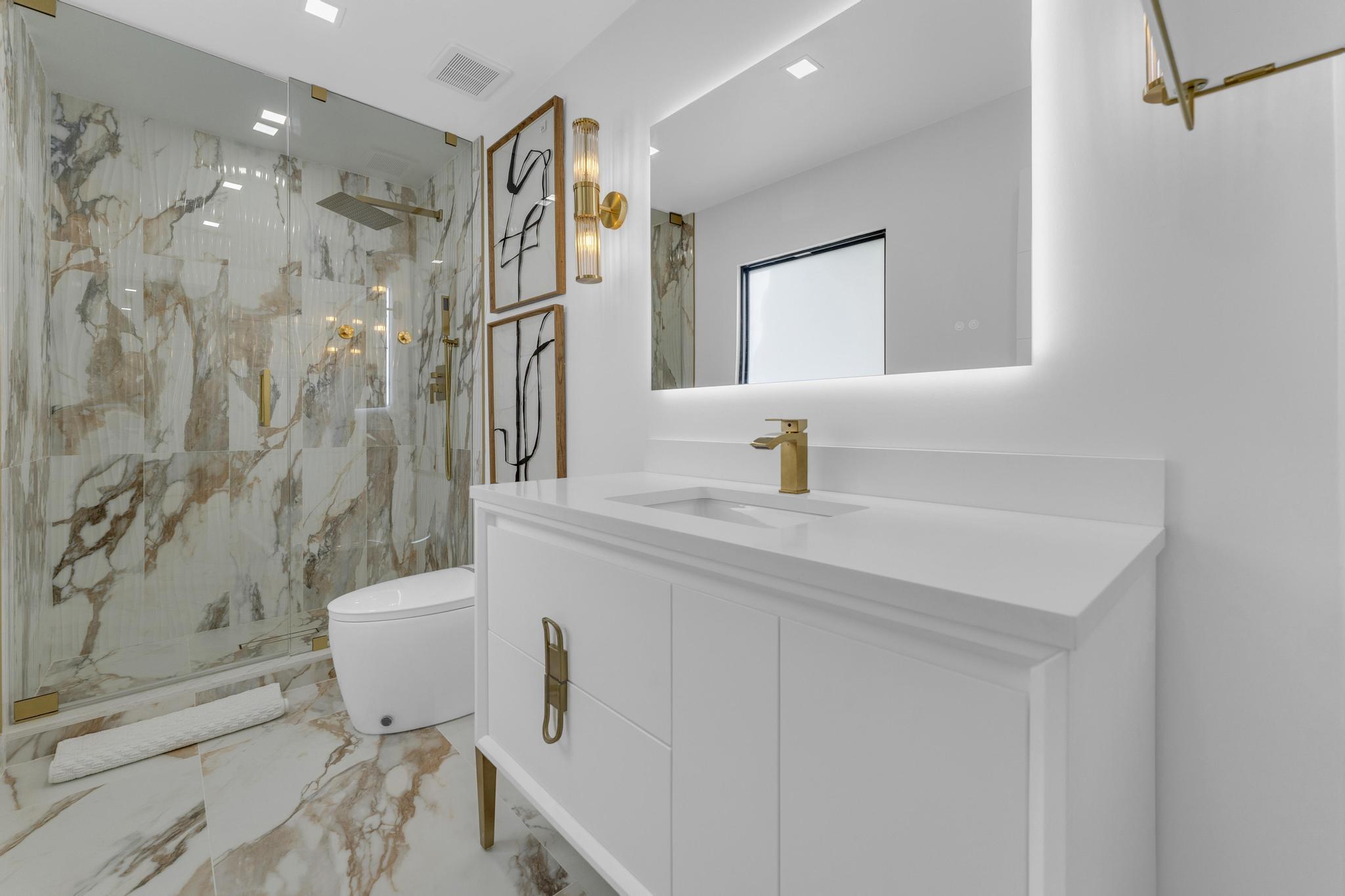 LAUDERDALE BEACH - Residential