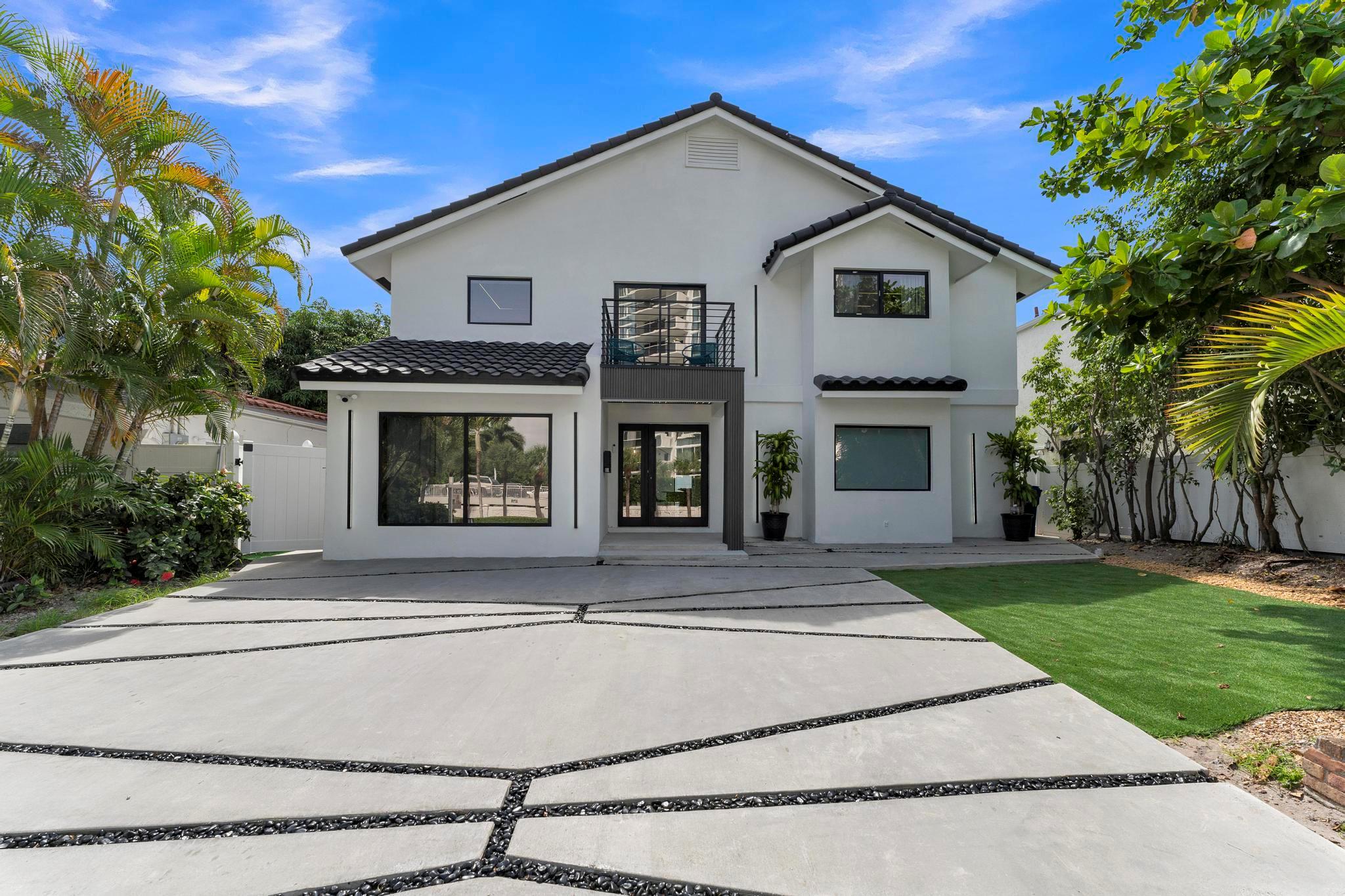 LAUDERDALE BEACH - Residential