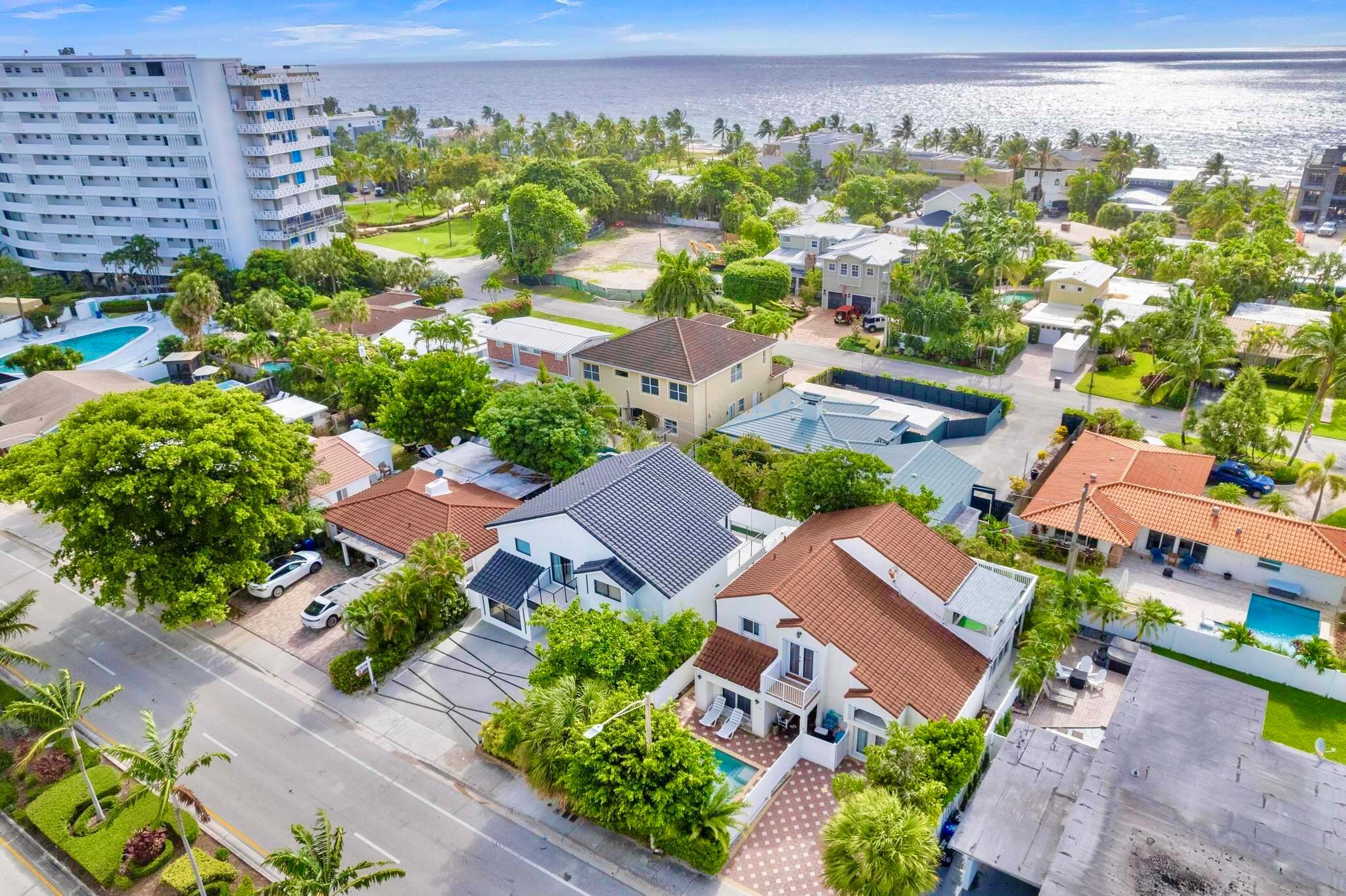 LAUDERDALE BEACH - Residential