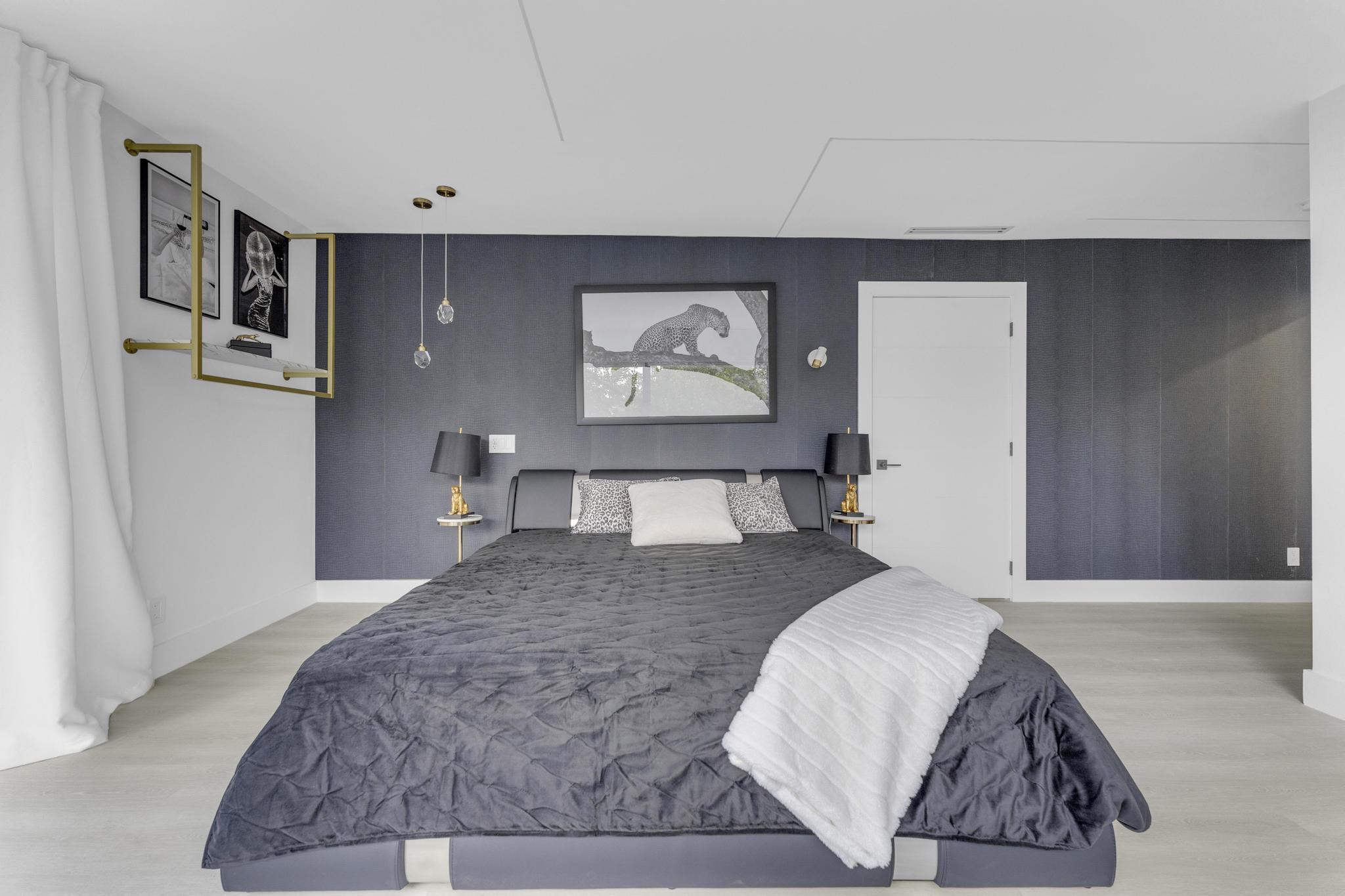 LAUDERDALE BEACH - Residential