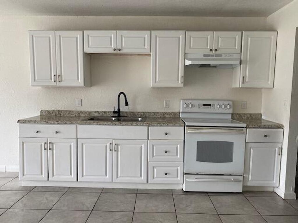 Photo of 2813 Jefferson Parkway #B, Fort Pierce, FL 34946 (MLS # R11038963)
