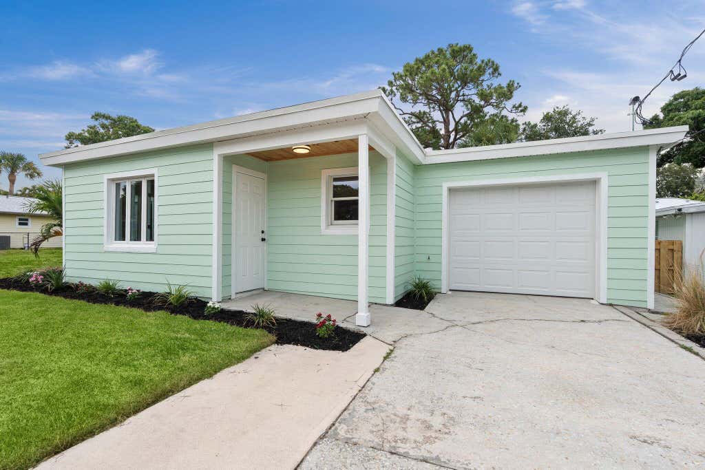 Photo of 677 NE Alice Street, Jensen Beach, FL 34957 (MLS # R11097634)