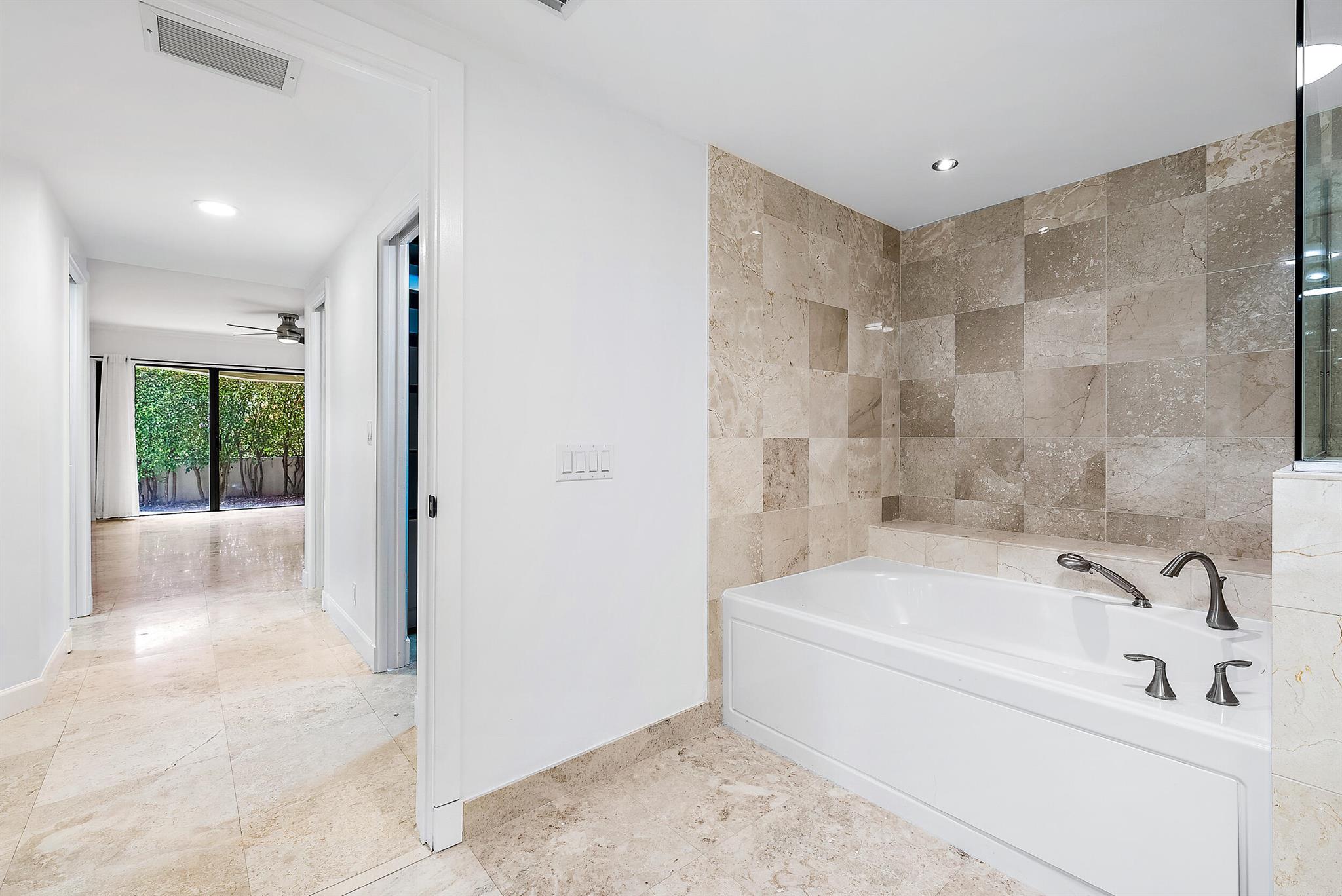 OLD PORT COVE HARBOR VILL - Residential Lease