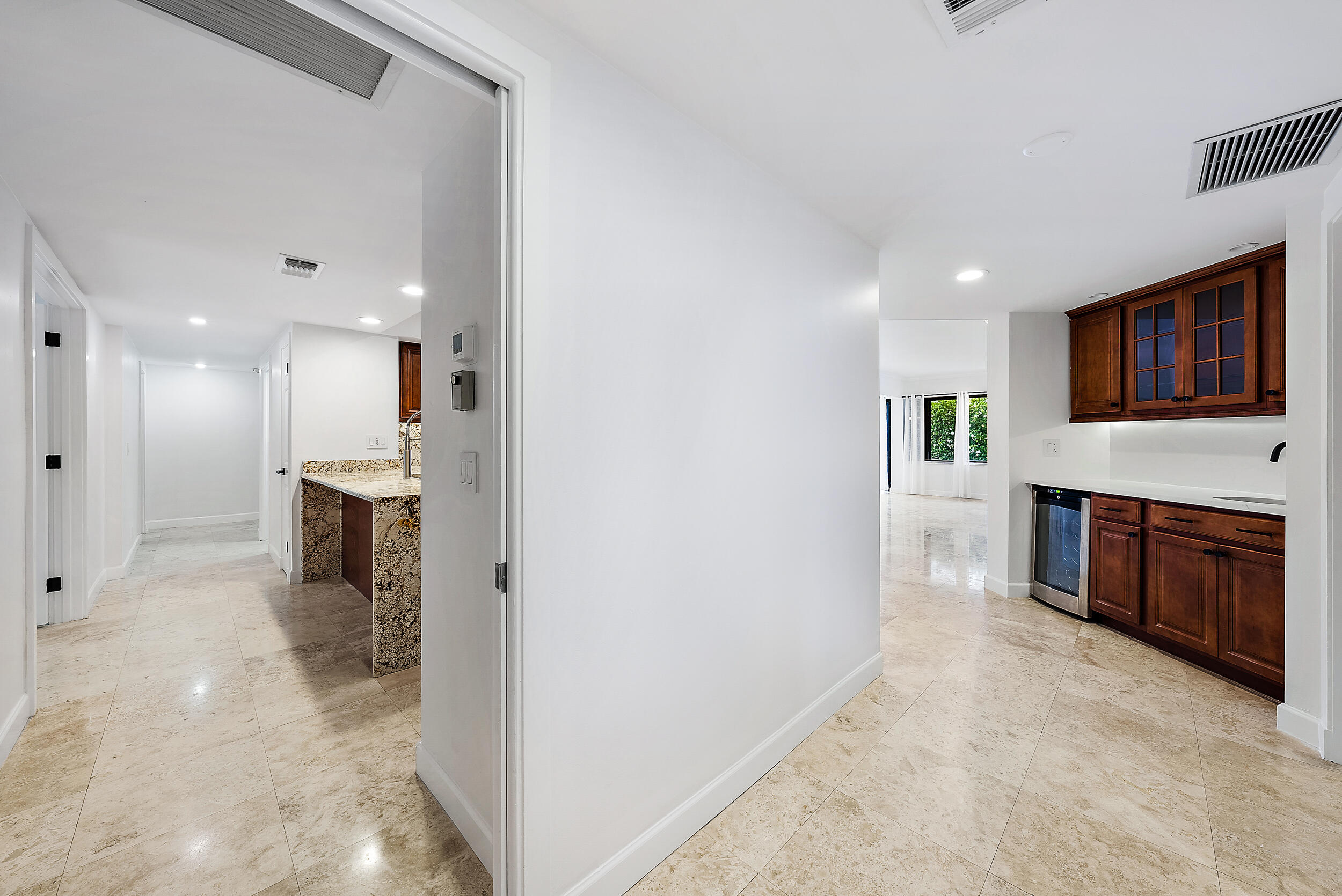 OLD PORT COVE HARBOR VILLAGE COND - Residential Lease