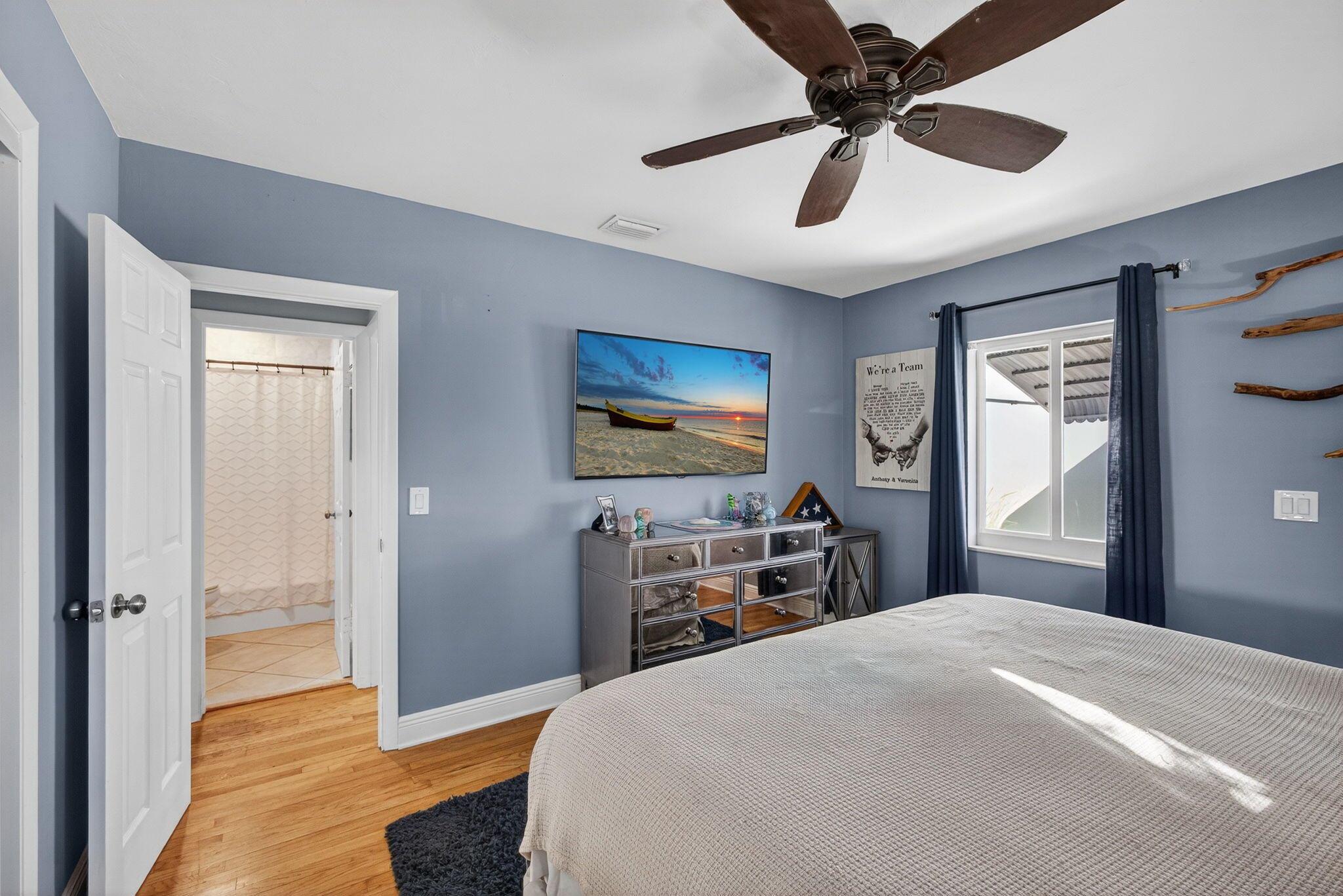 NORTH LAKE WORTH - Residential