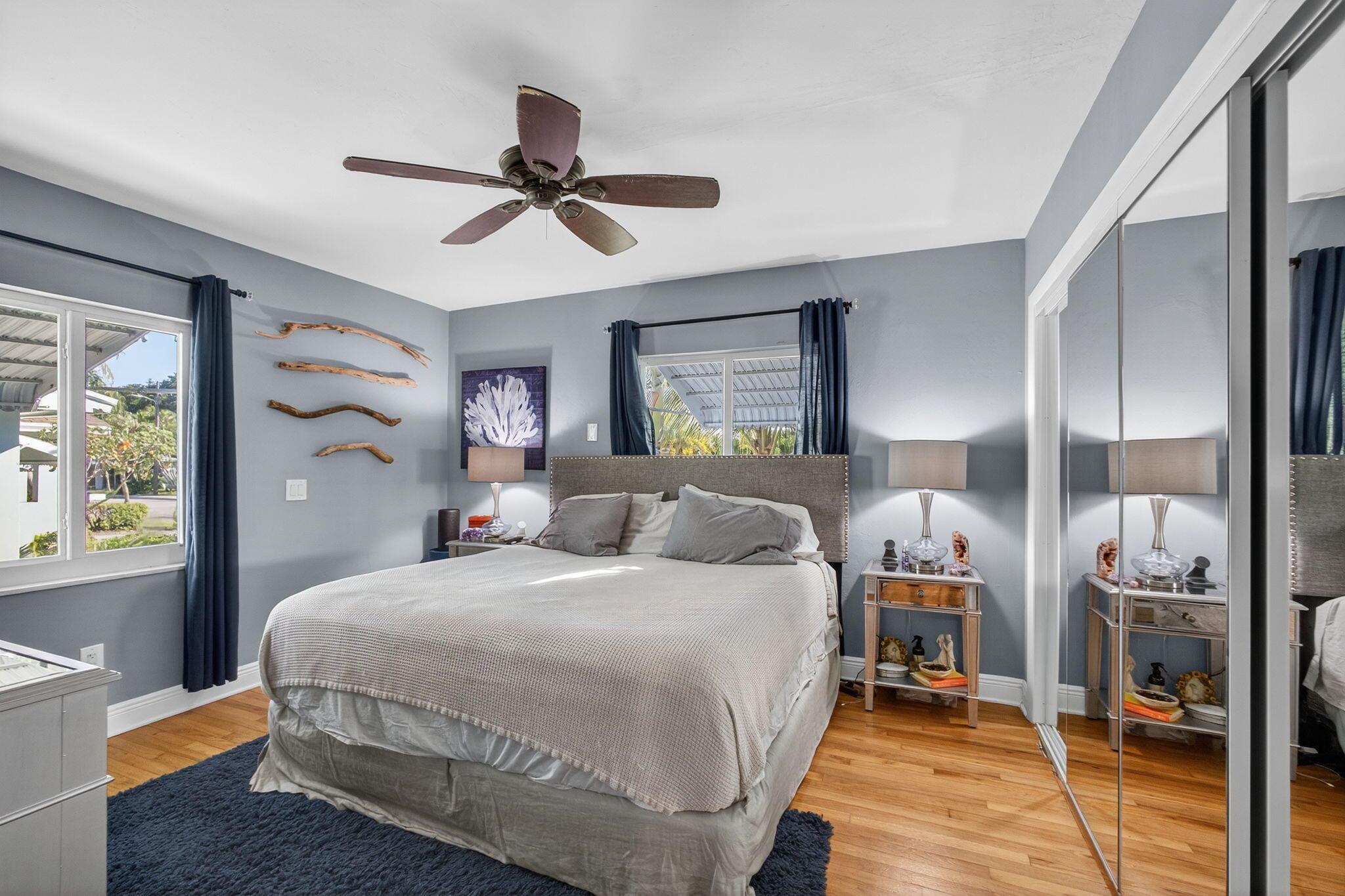 NORTH LAKE WORTH - Residential