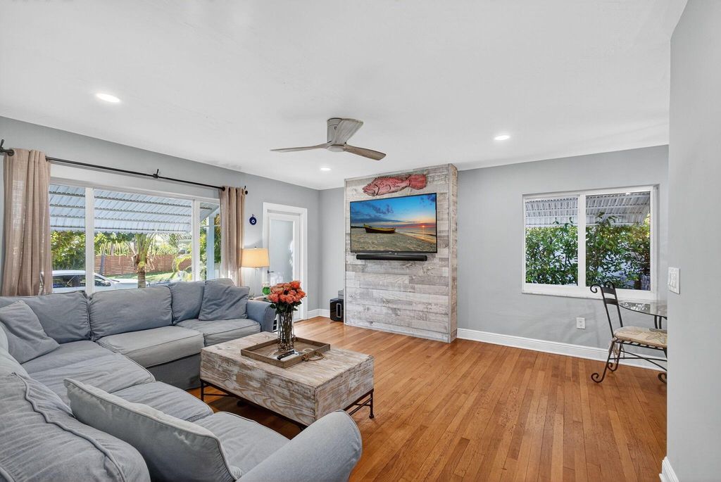 Photo of 1711 N K Street, Lake Worth Beach, FL 33460 (MLS # R11134116)