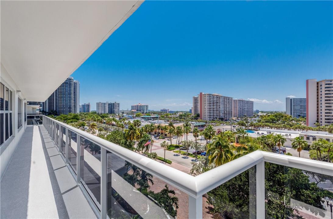 PLAYA DEL SOL - Residential