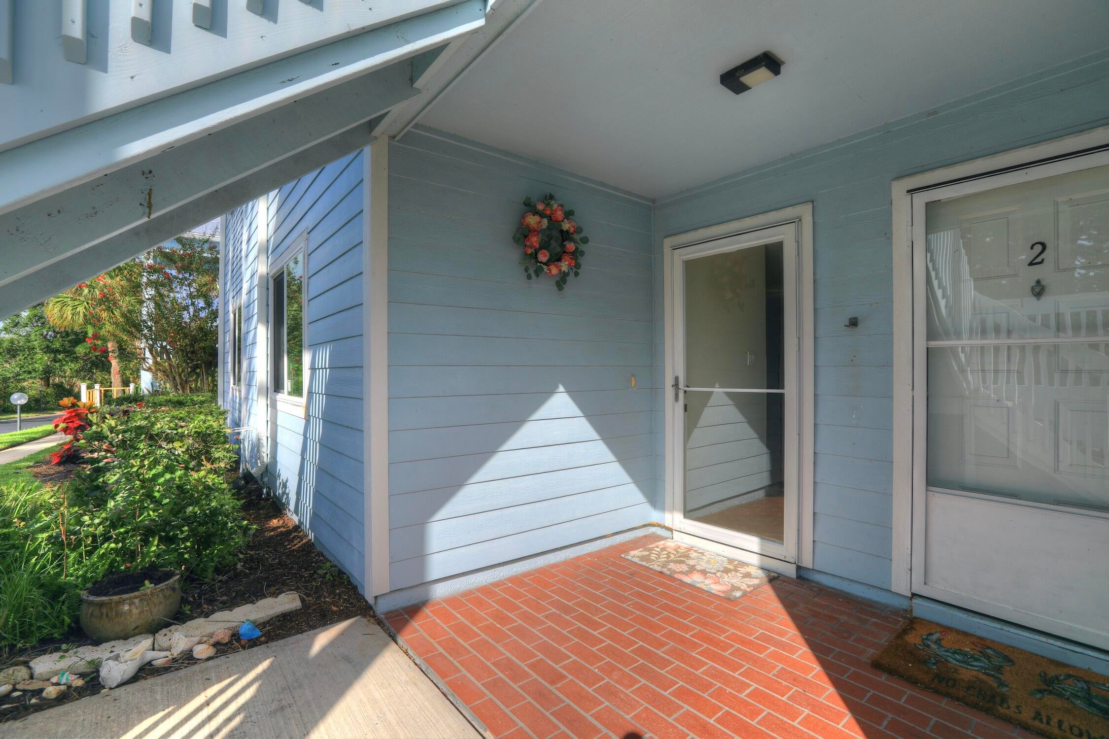 9626 RIVERSIDE Drive 1