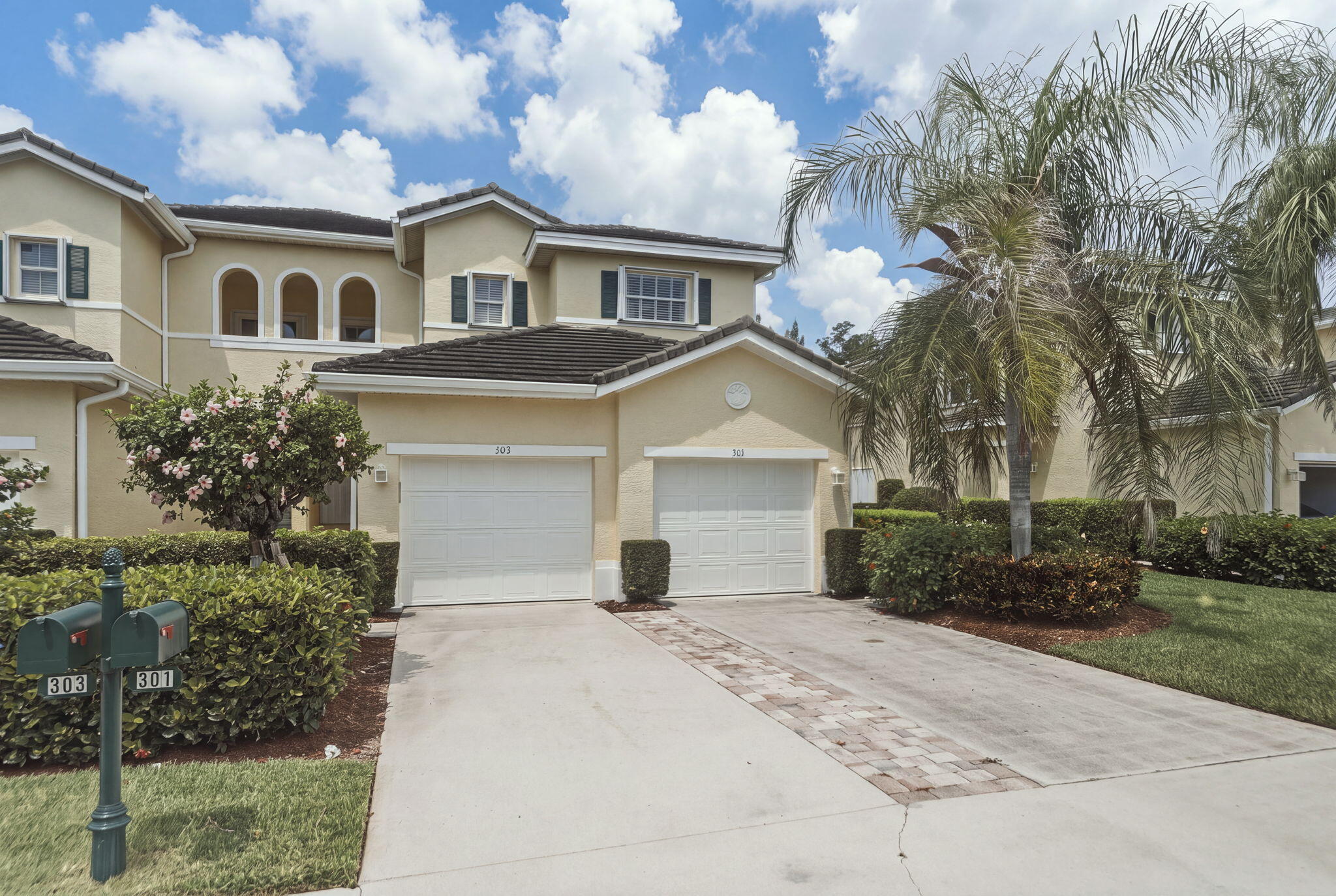 301 Southstar Drive 1304