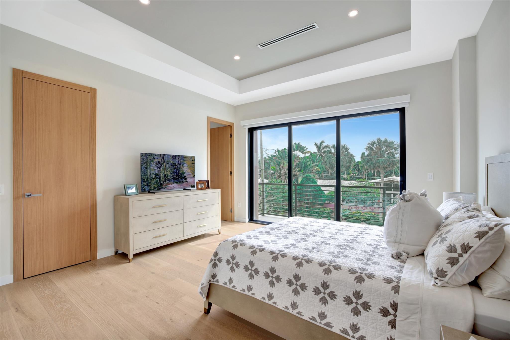 Coral Ridge - Residential