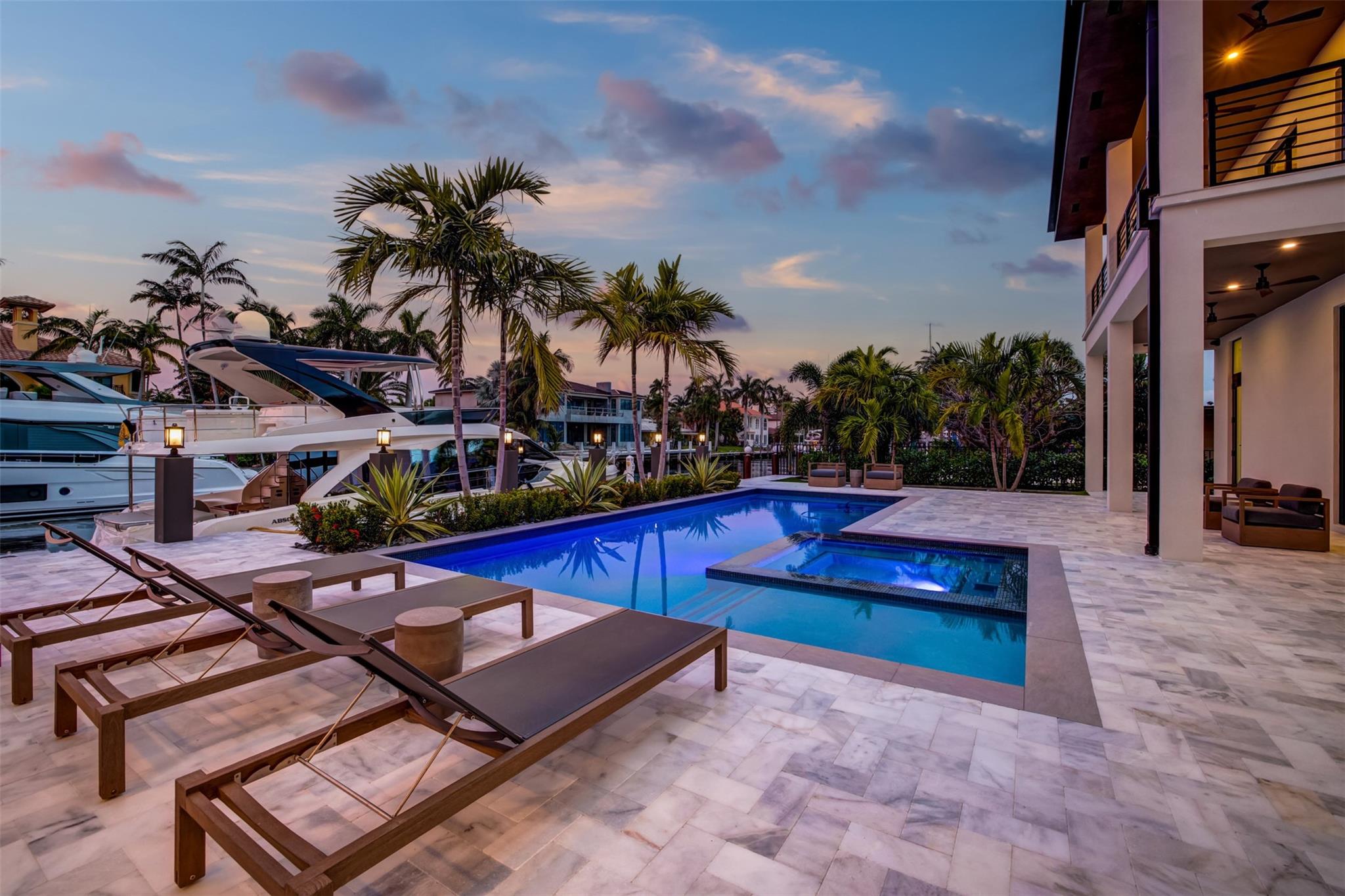 Coral Ridge - Residential