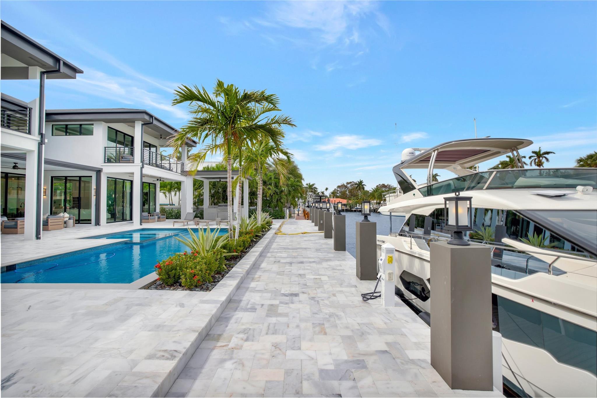 Coral Ridge - Residential