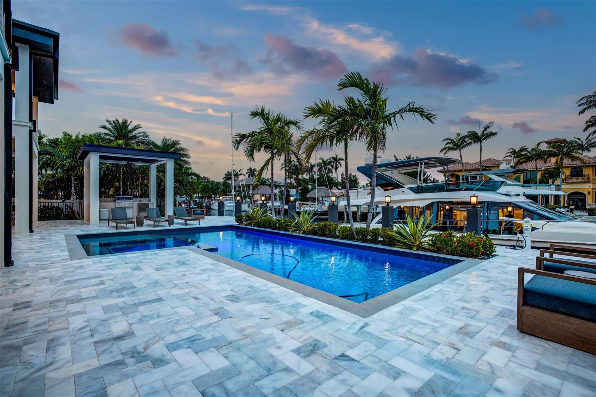 Coral Ridge - Residential