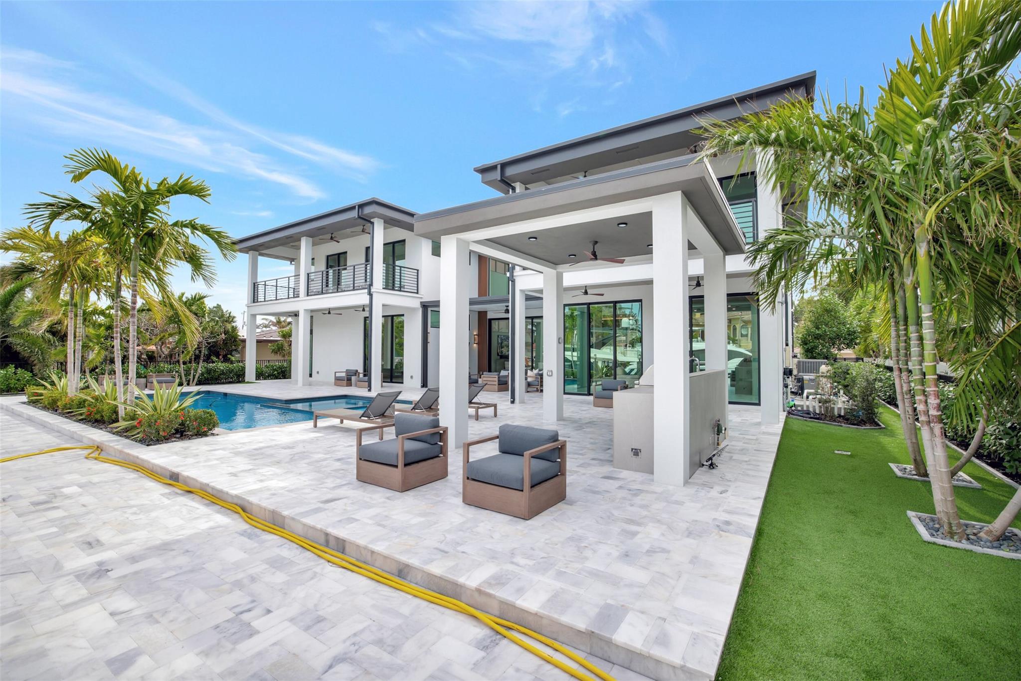 Coral Ridge - Residential