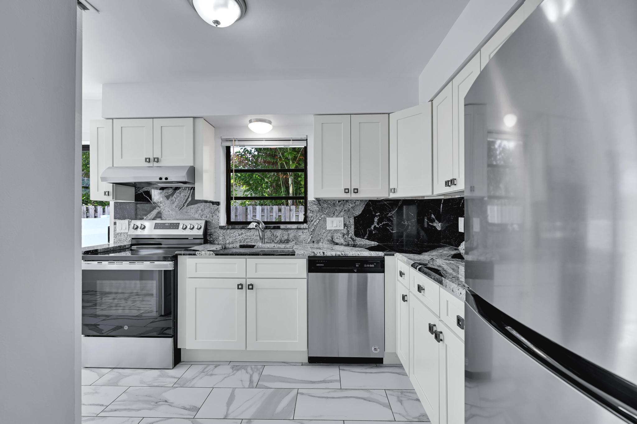 VILLA RICA - Residential Lease