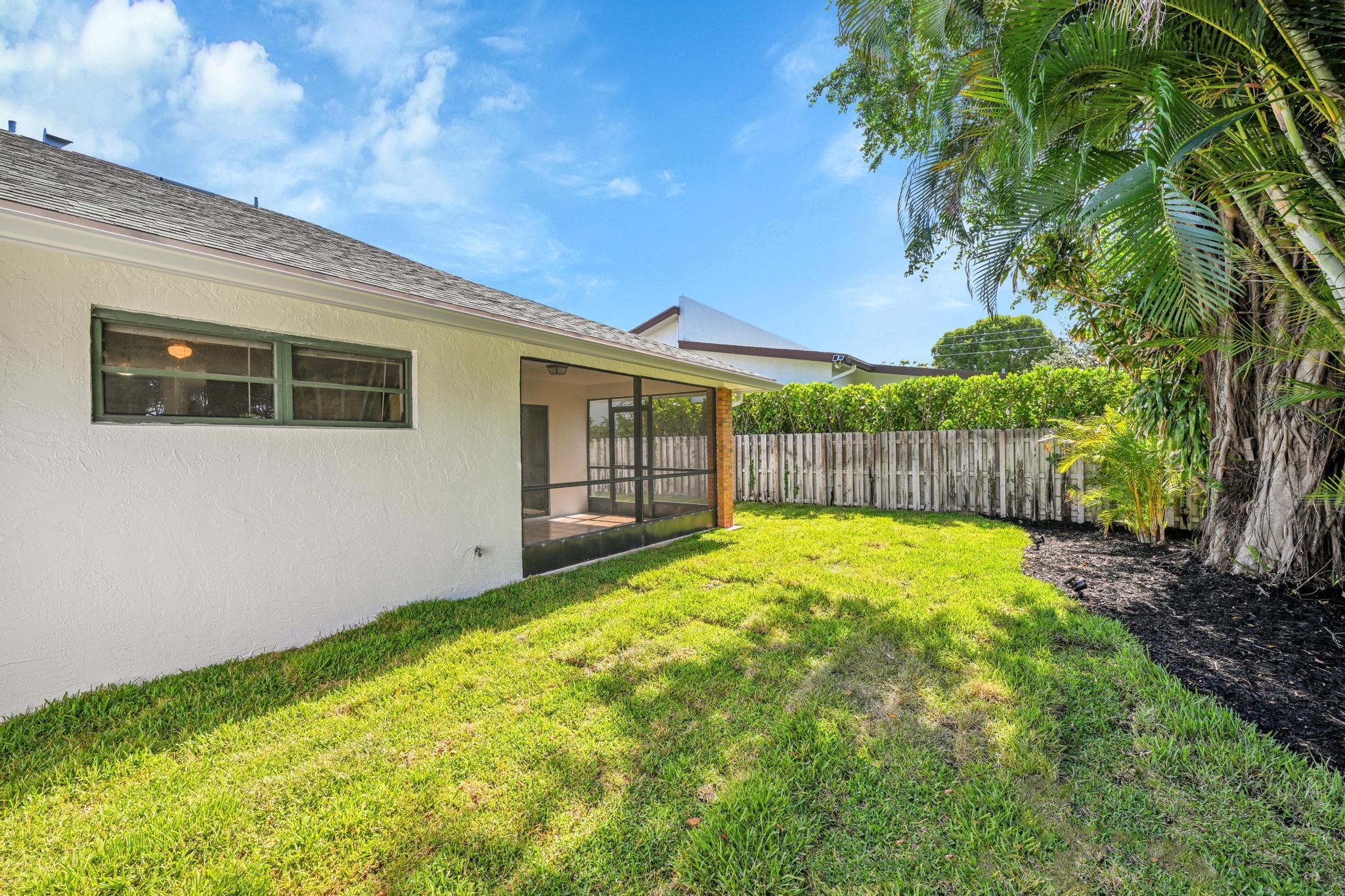 VILLA RICA - Residential Lease