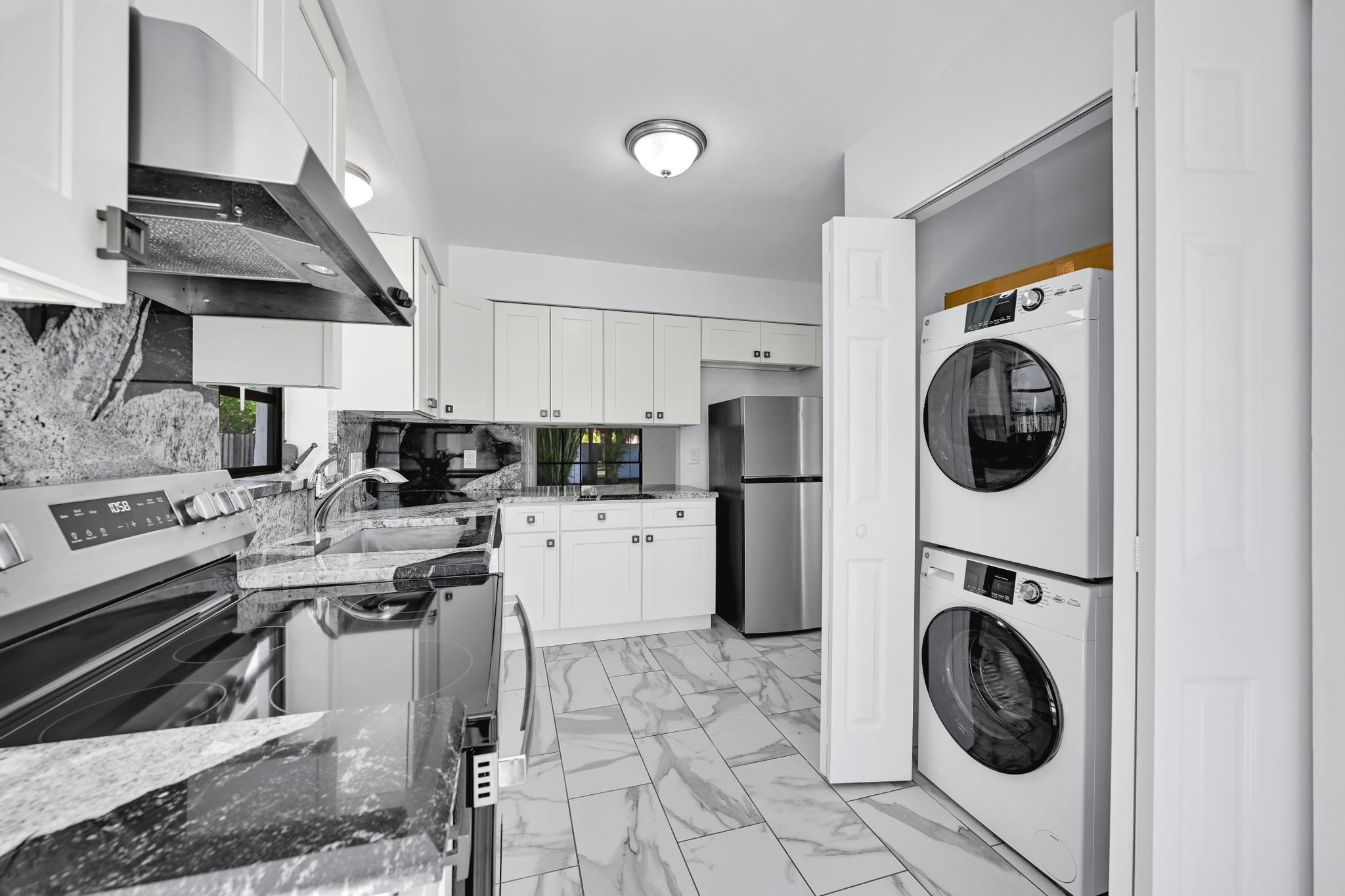 VILLA RICA - Residential Lease