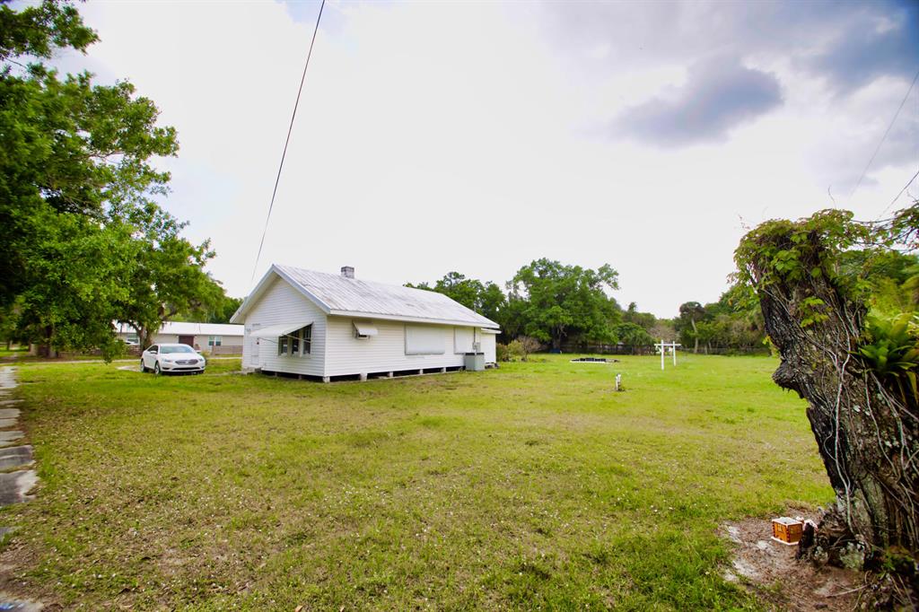 TOWN OF FELLSMERE - Residential