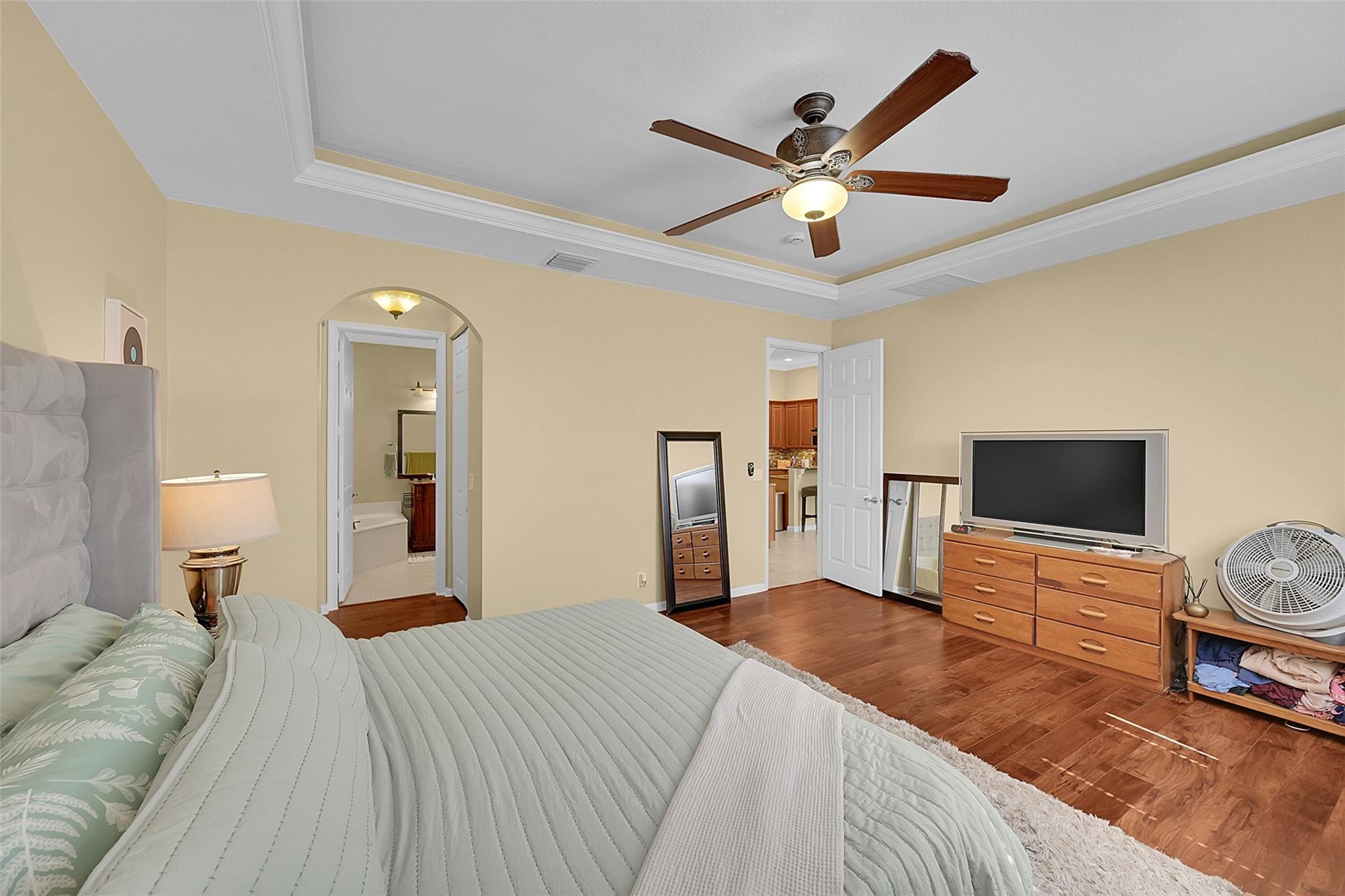 KNOLLWOOD - Residential