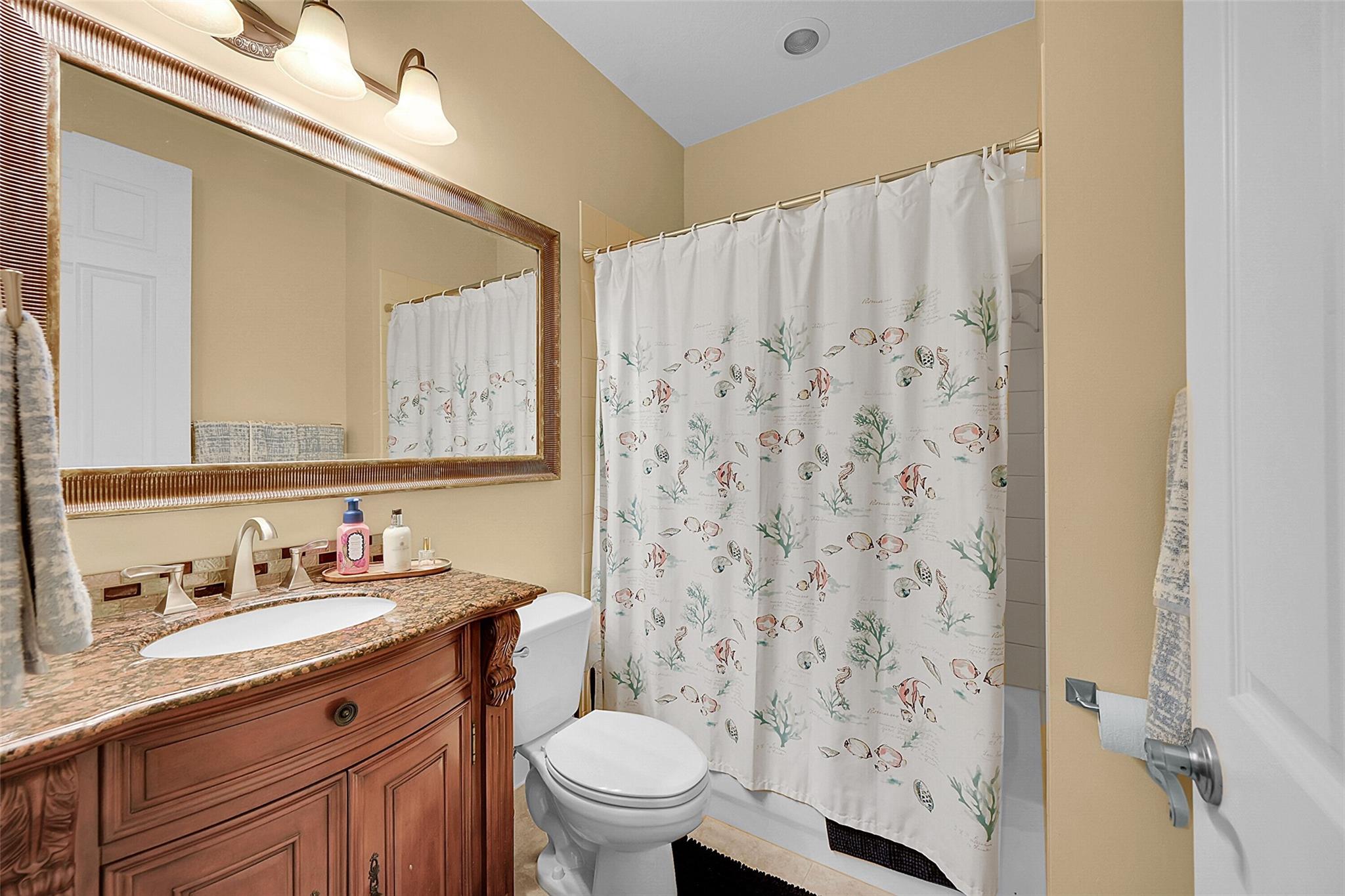 KNOLLWOOD - Residential