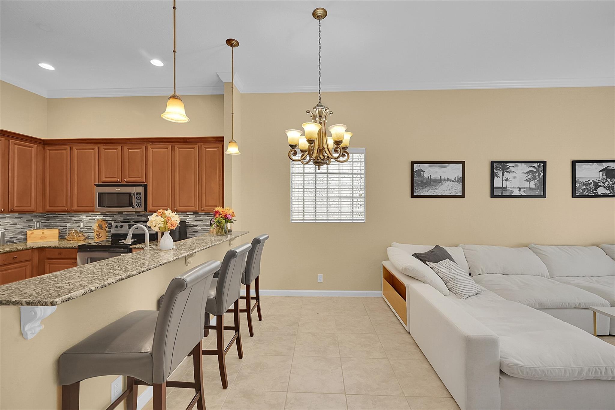 KNOLLWOOD - Residential