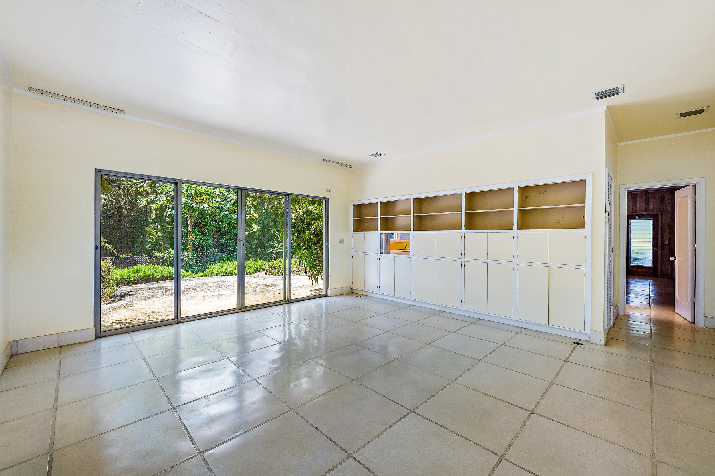 BAHAMA ADDITION - Residential