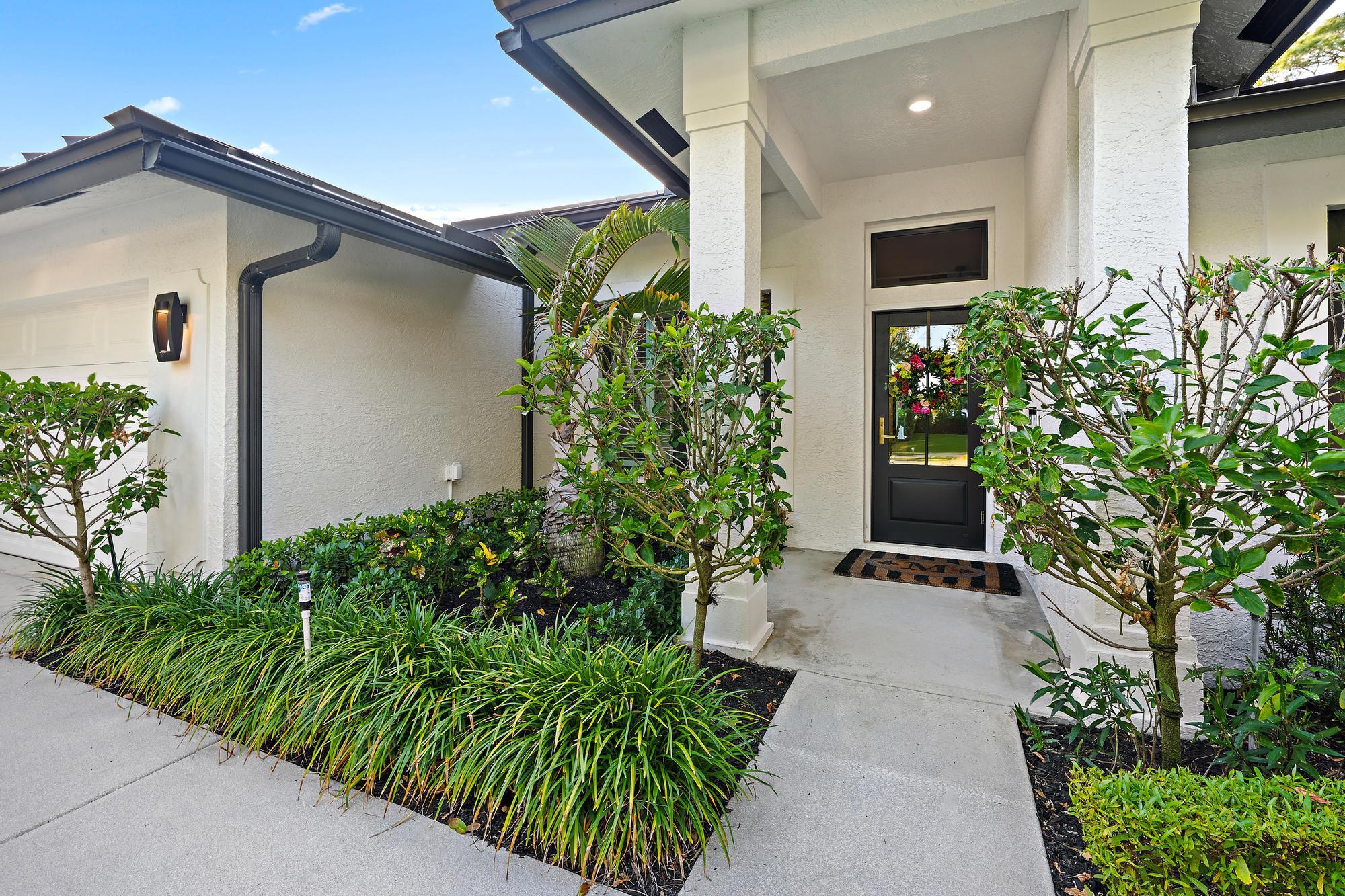 SHORES 3 - Residential