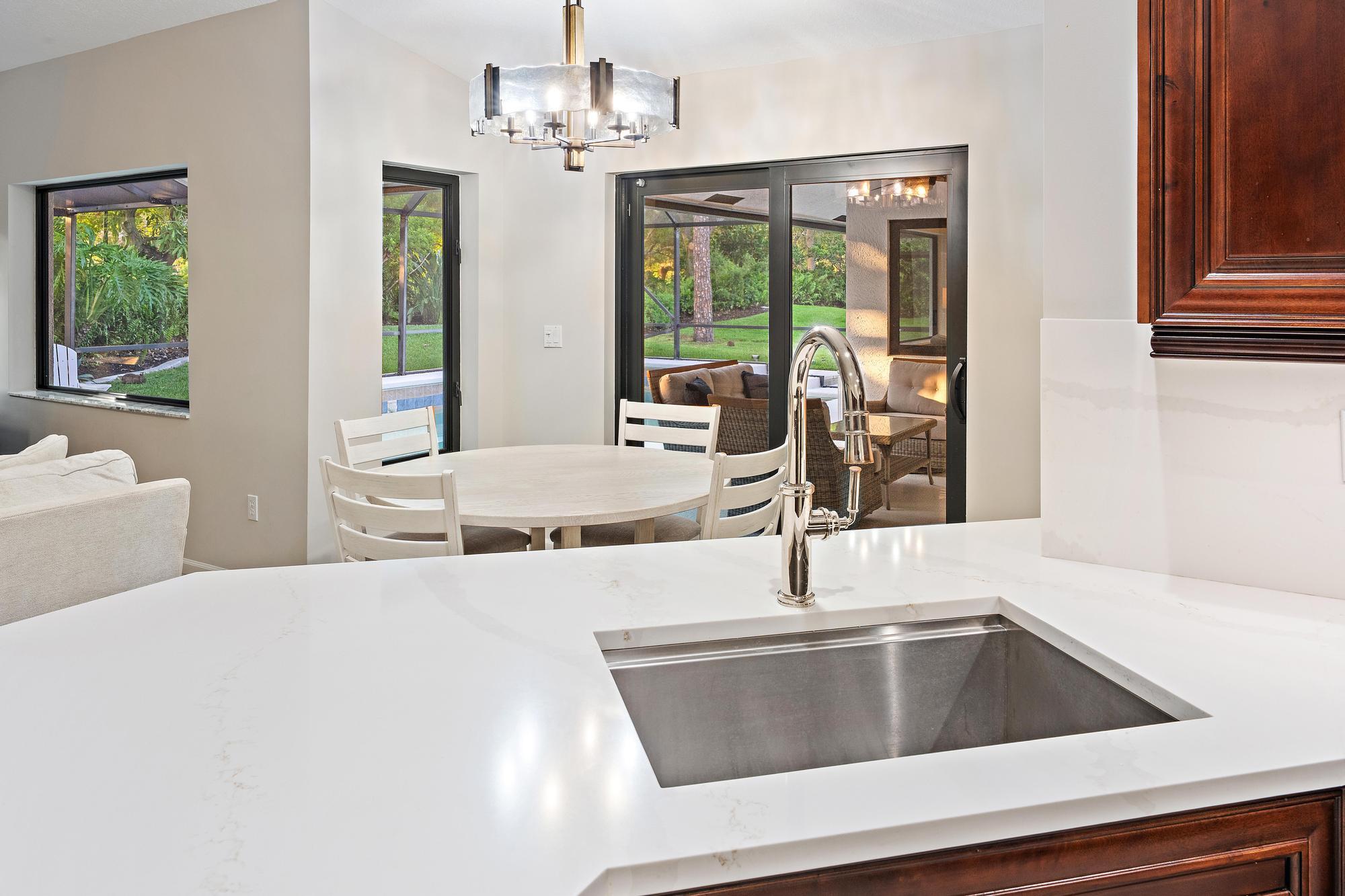 SHORES 3 - Residential