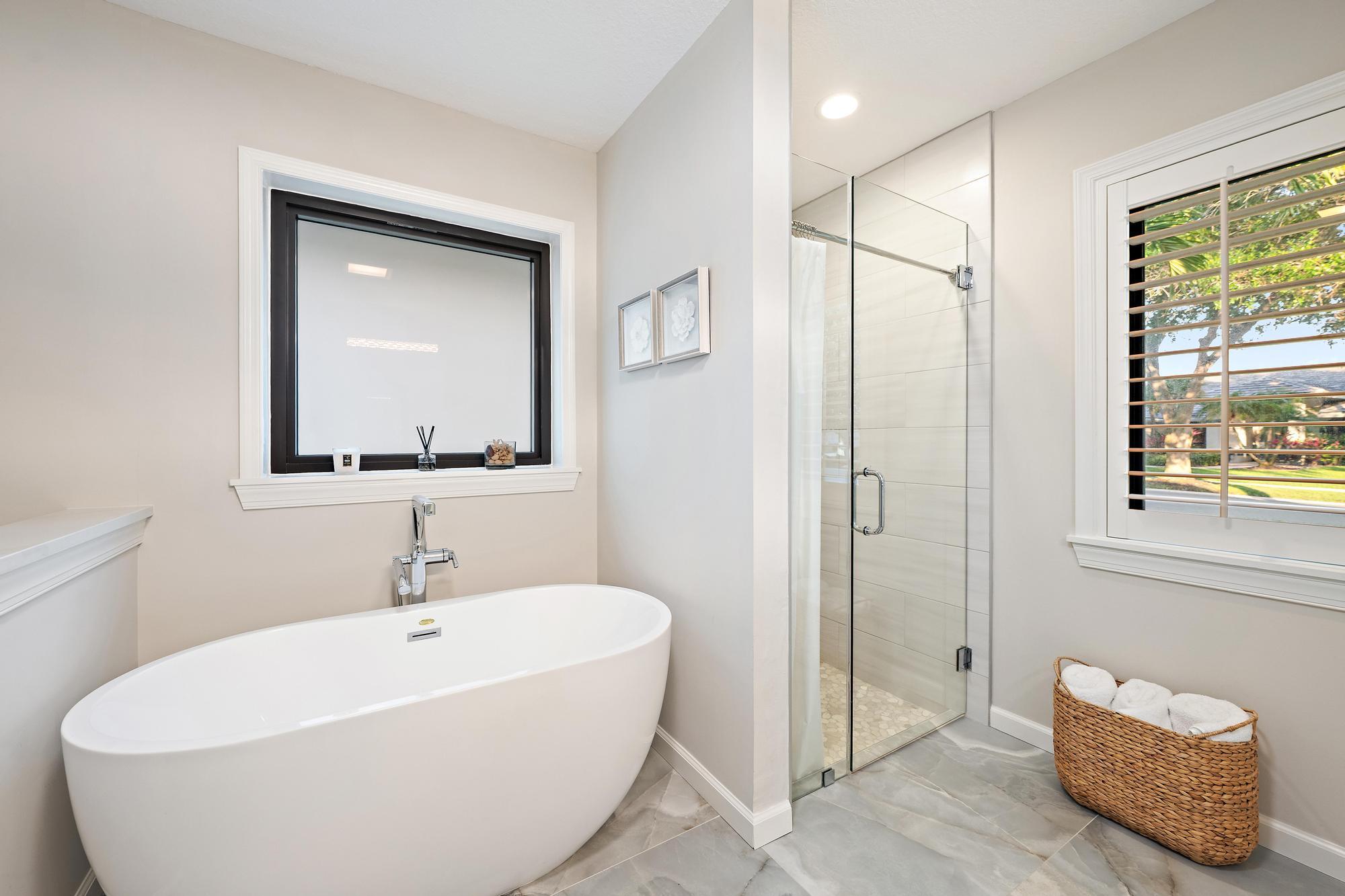 SHORES 3 - Residential
