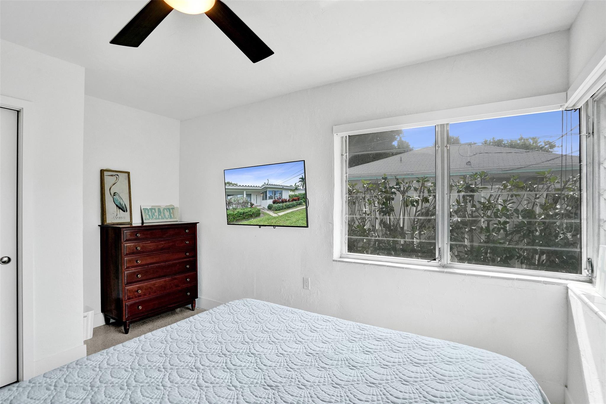 SILVER SHORES UNIT - Residential Lease