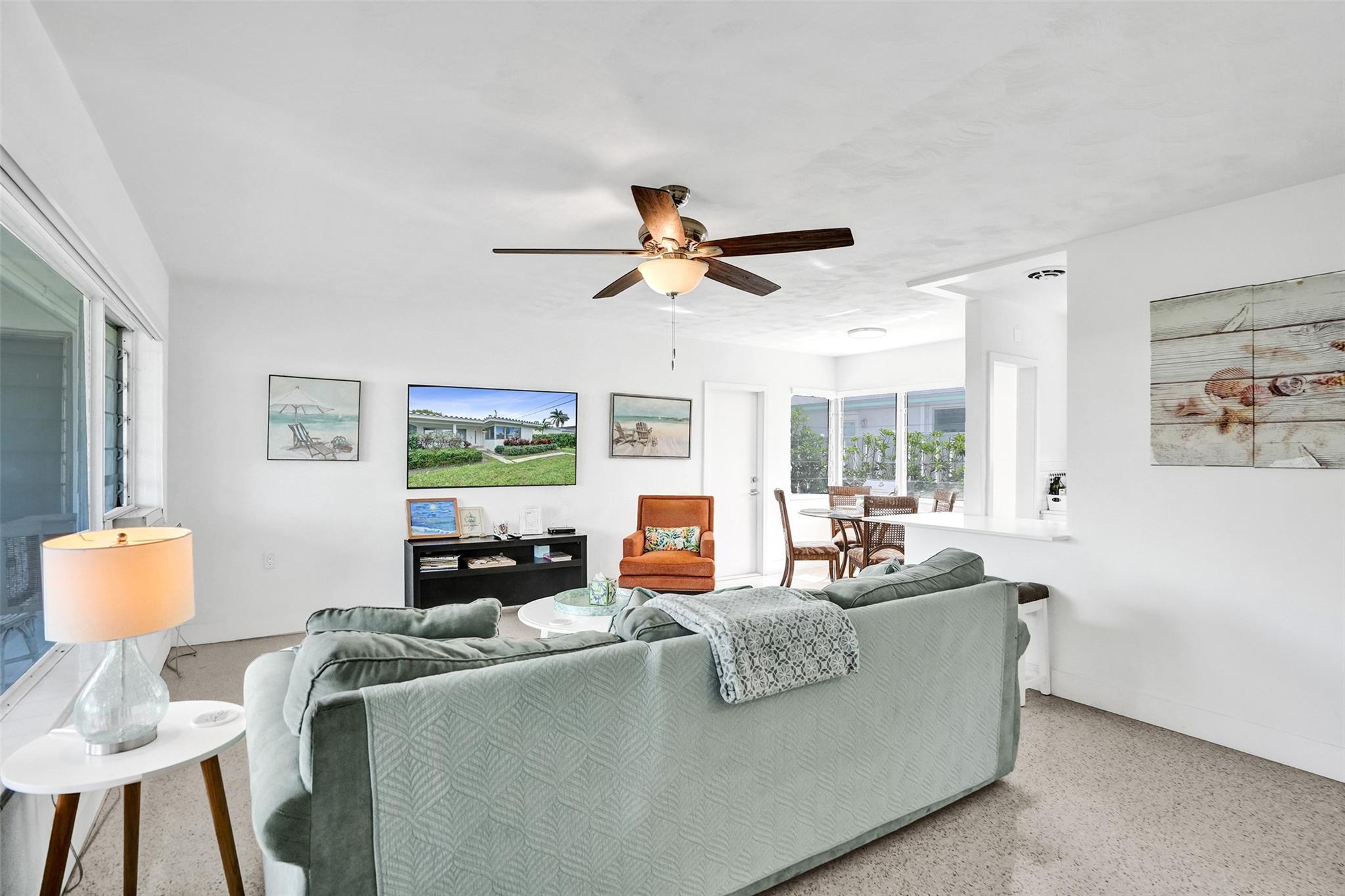 SILVER SHORES UNIT - Residential Lease