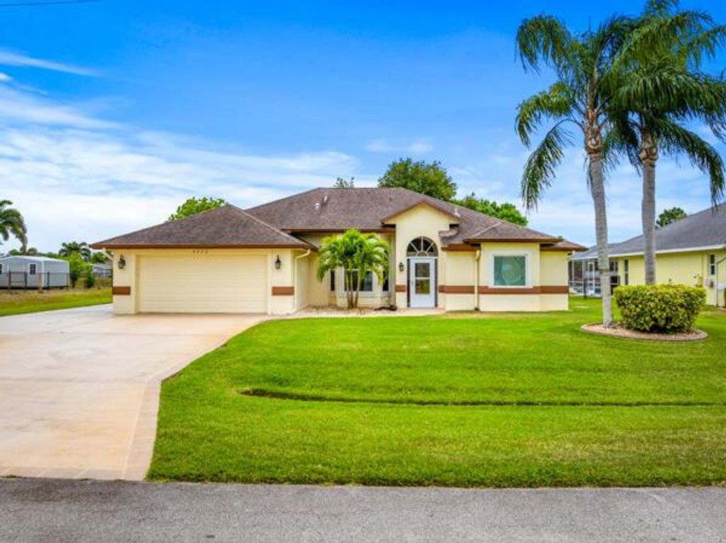 Photo of 5777 NW Eskimo Circle, Port Saint Lucie, FL 34986 (MLS # R11087295)