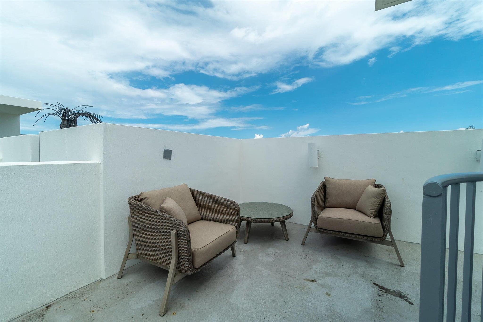 111 FIRST DELRAY CONDO - Residential Lease