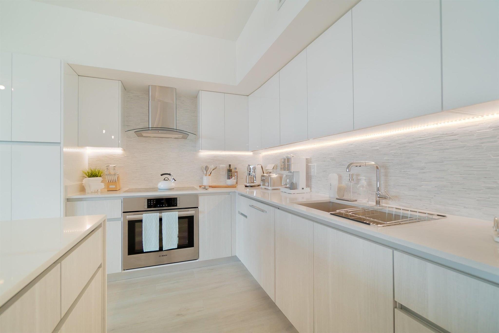 111 FIRST DELRAY CONDO - Residential Lease