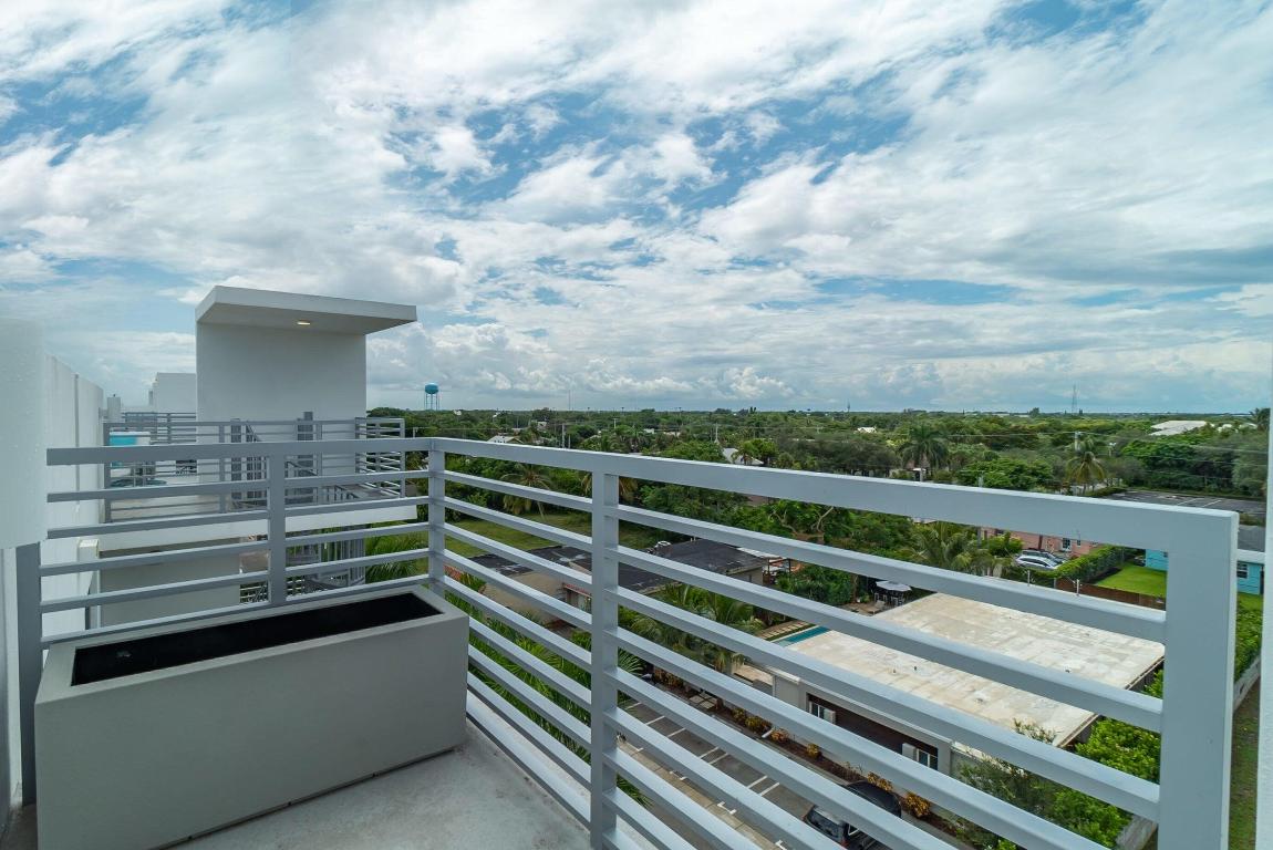 111 FIRST DELRAY CONDO - Residential Lease