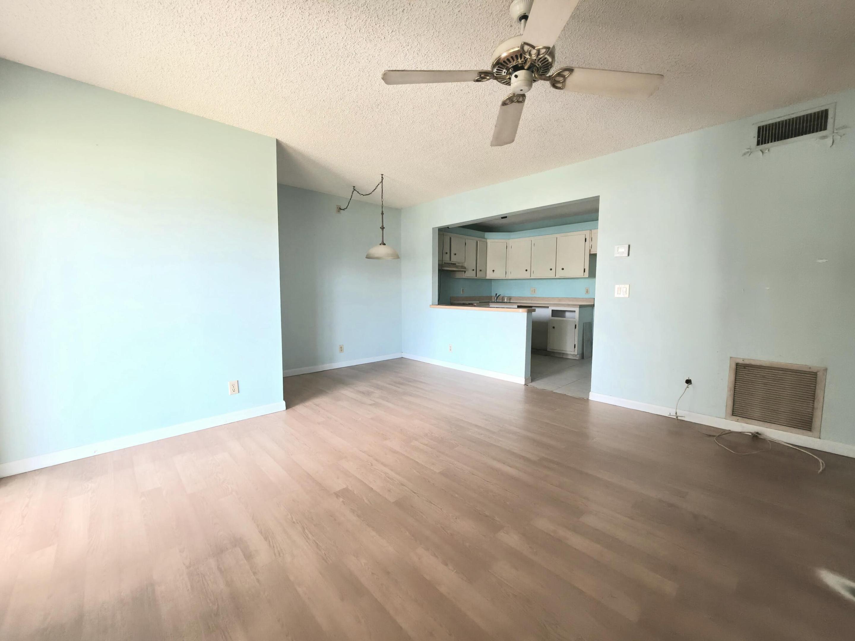 334 Knotty Pine Circle D-2