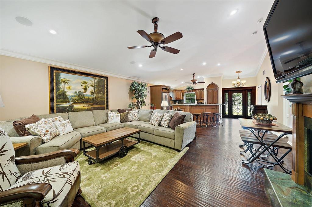 PALM CITY FARMS - Residential