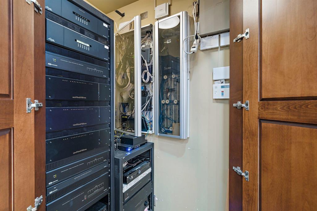 PALM CITY FARMS - Residential