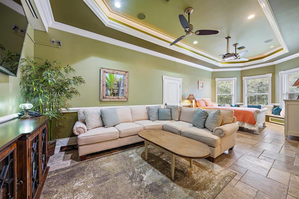 PALM CITY FARMS - Residential