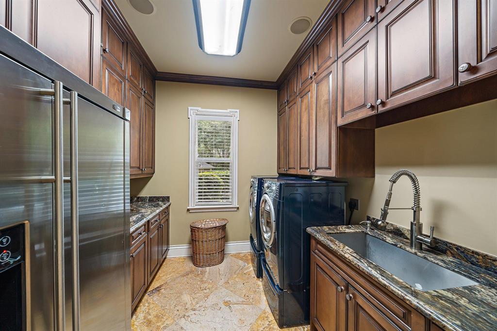 PALM CITY FARMS - Residential