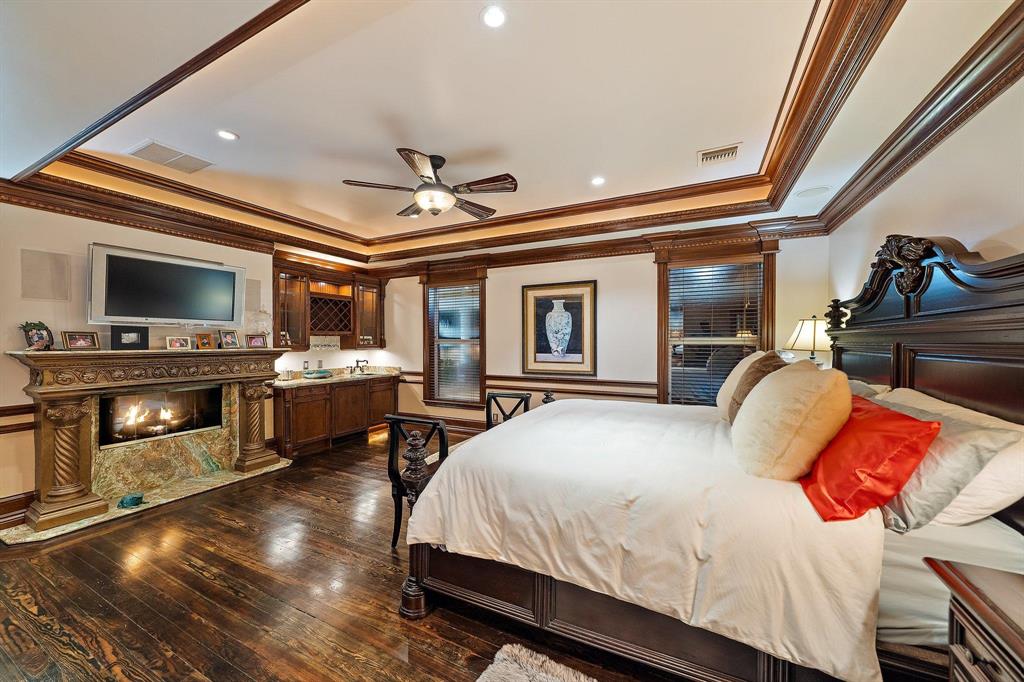 PALM CITY FARMS - Residential